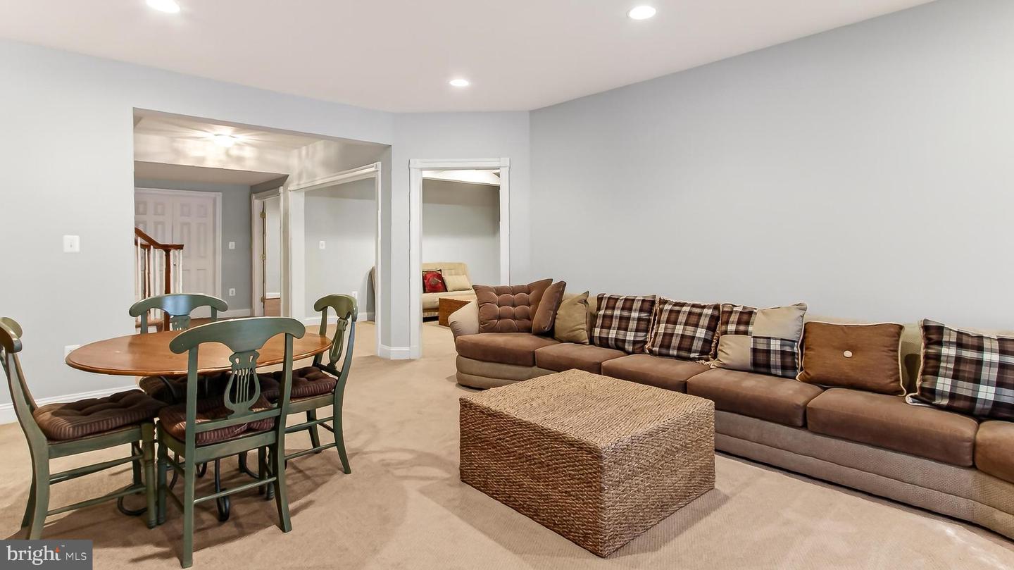 3555 EARLY WOODLAND PL, FAIRFAX, Virginia 22031, 6 Bedrooms Bedrooms, ,5 BathroomsBathrooms,Residential,For sale,3555 EARLY WOODLAND PL,VAFC2007812 MLS # VAFC2007812