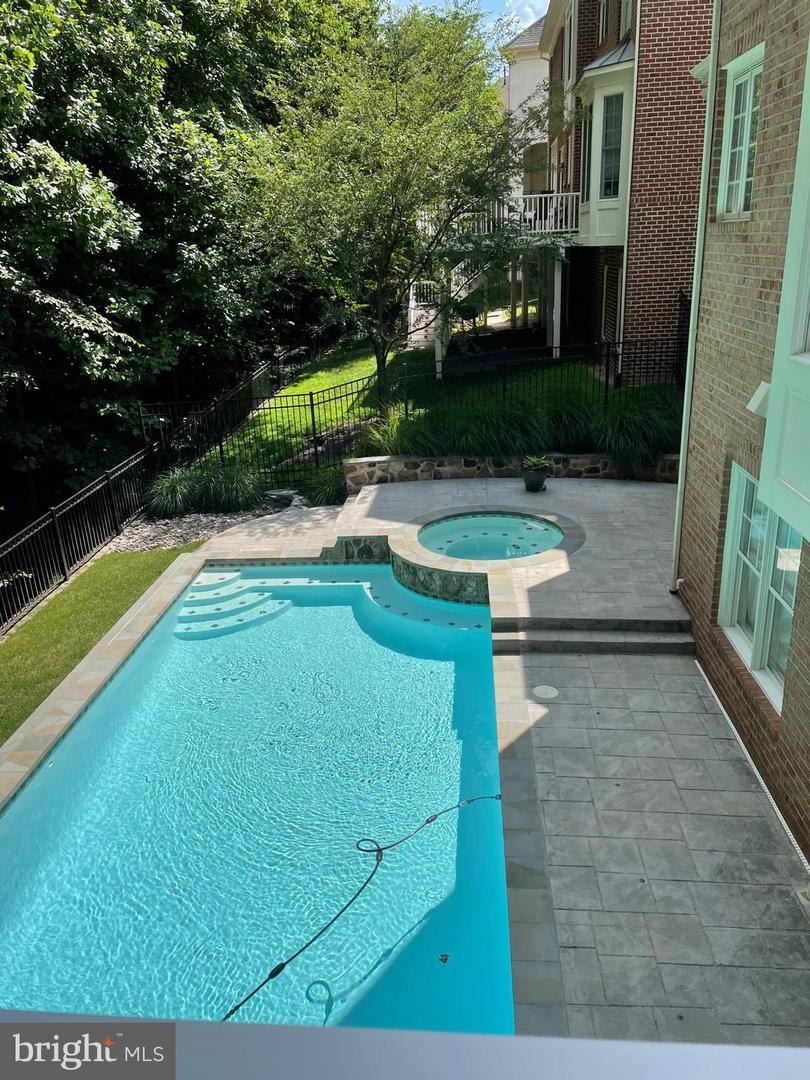 3555 EARLY WOODLAND PL, FAIRFAX, Virginia 22031, 6 Bedrooms Bedrooms, ,5 BathroomsBathrooms,Residential,For sale,3555 EARLY WOODLAND PL,VAFC2007812 MLS # VAFC2007812