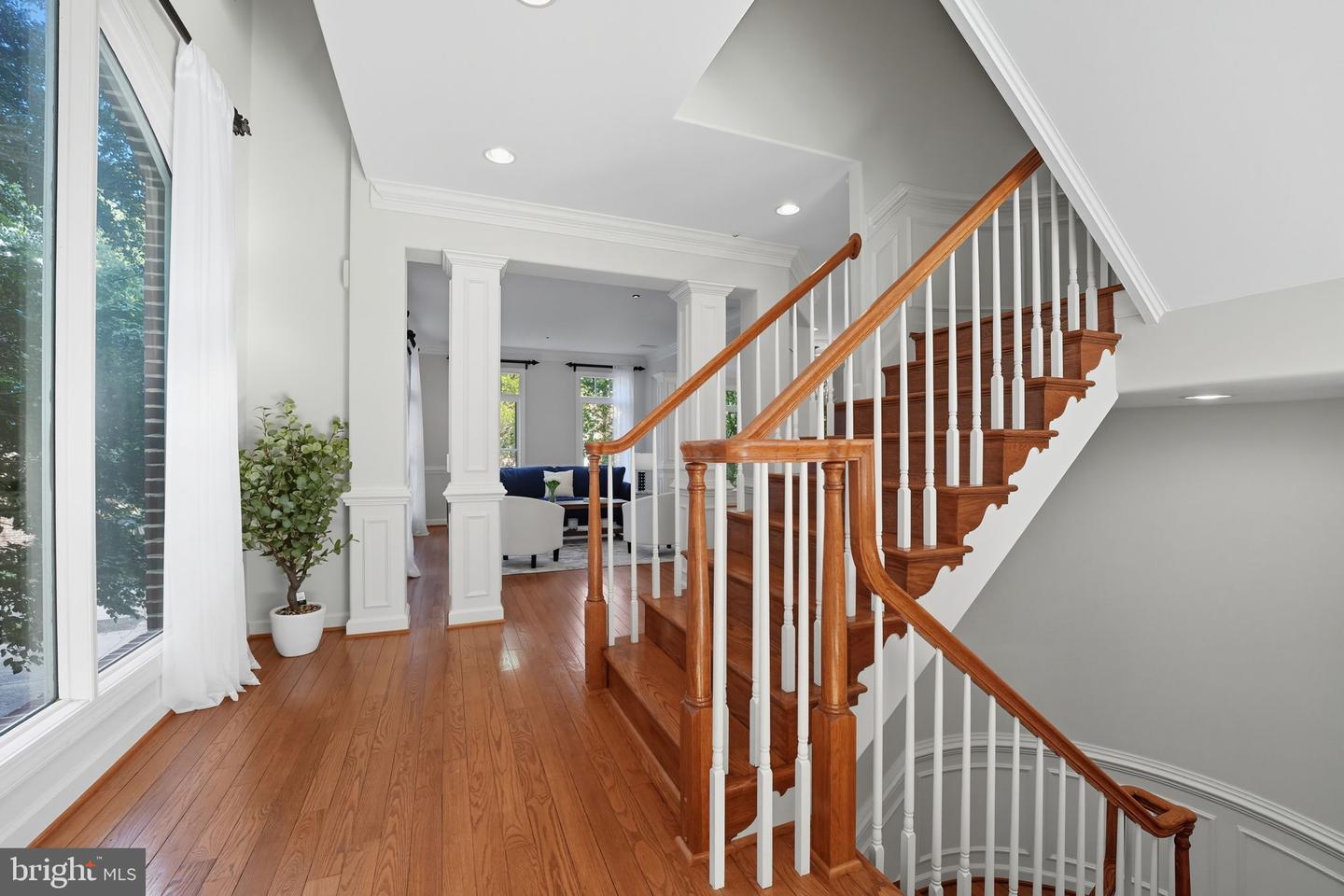 2124 21ST RD N, ARLINGTON, Virginia 22201, 4 Bedrooms Bedrooms, ,3 BathroomsBathrooms,Residential,For sale,2124 21ST RD N,VAAR2069258 MLS # VAAR2069258