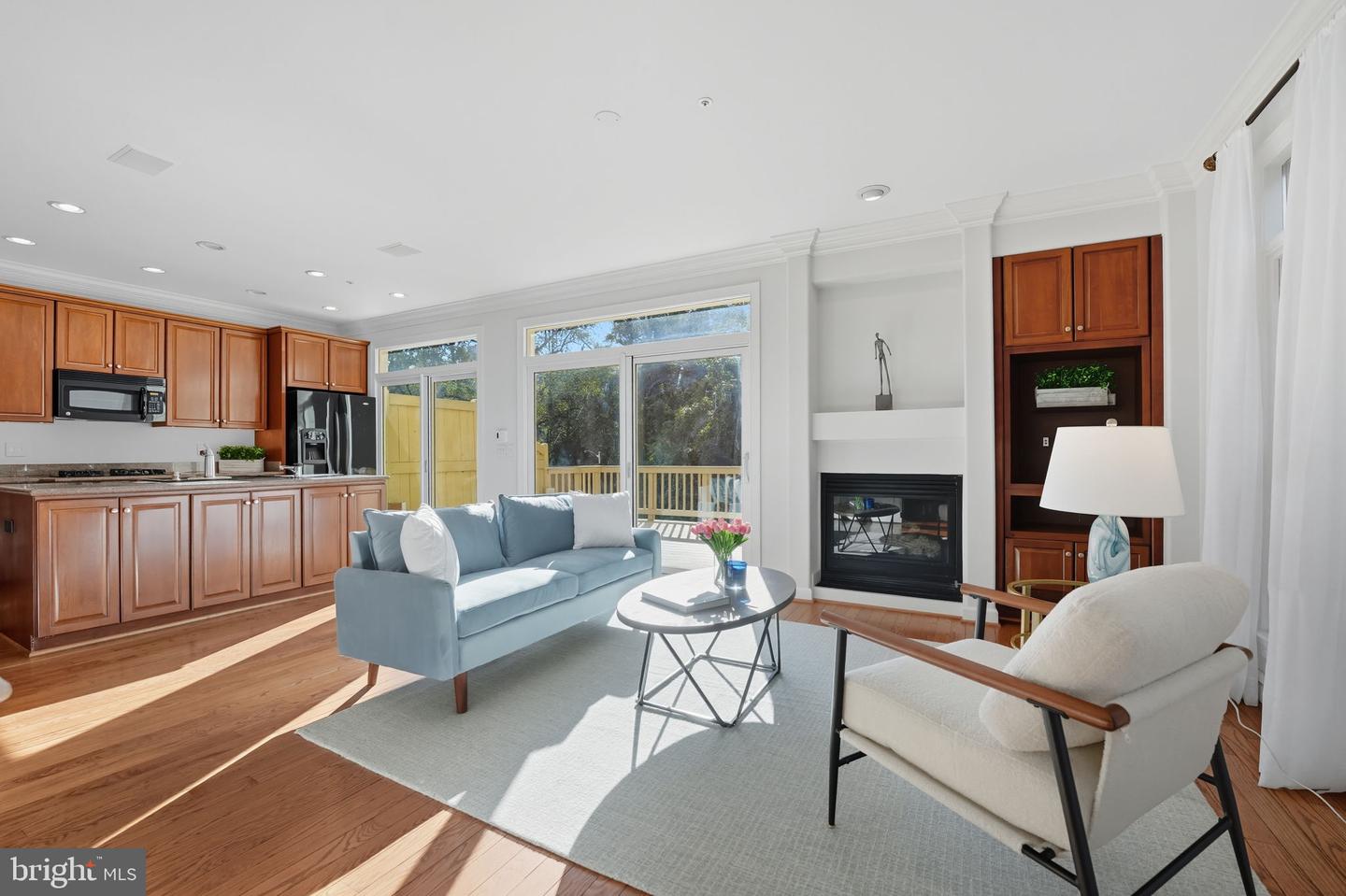 2124 21ST RD N, ARLINGTON, Virginia 22201, 4 Bedrooms Bedrooms, ,3 BathroomsBathrooms,Residential,For sale,2124 21ST RD N,VAAR2069258 MLS # VAAR2069258