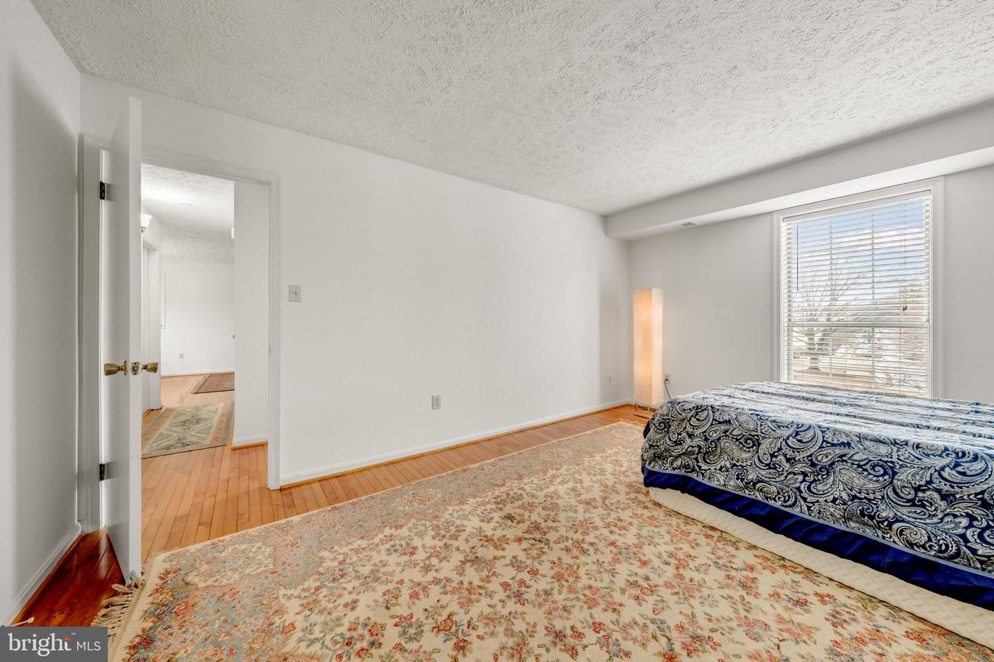 10147 OAKTON TERRACE RD, OAKTON, Virginia 22124, 2 Bedrooms Bedrooms, ,2 BathroomsBathrooms,Residential,For sale,10147 OAKTON TERRACE RD,VAFX2292596 MLS # VAFX2292596