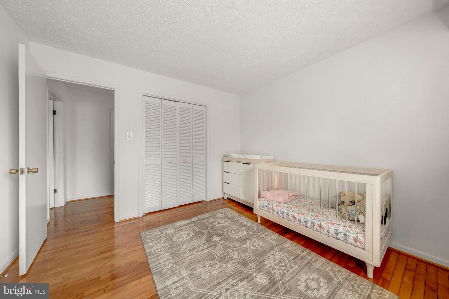 10147 OAKTON TERRACE RD, OAKTON, Virginia 22124, 2 Bedrooms Bedrooms, ,2 BathroomsBathrooms,Residential,For sale,10147 OAKTON TERRACE RD,VAFX2292596 MLS # VAFX2292596