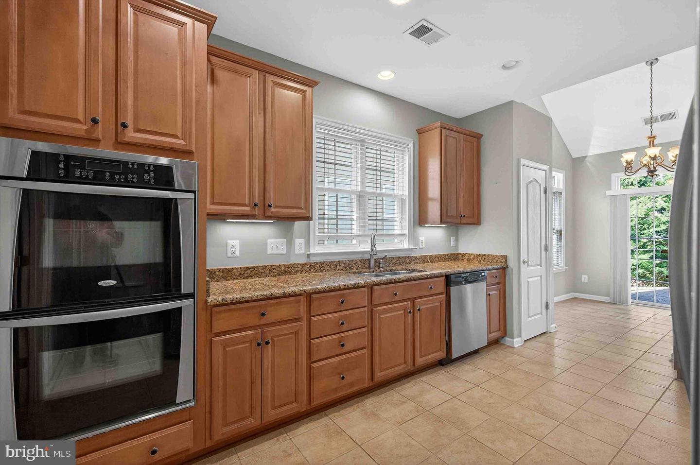 20726 CRESCENT POINTE PL, ASHBURN, Virginia 20147, 3 Bedrooms Bedrooms, ,3 BathroomsBathrooms,Residential,For sale,20726 CRESCENT POINTE PL,VALO2116590 MLS # VALO2116590