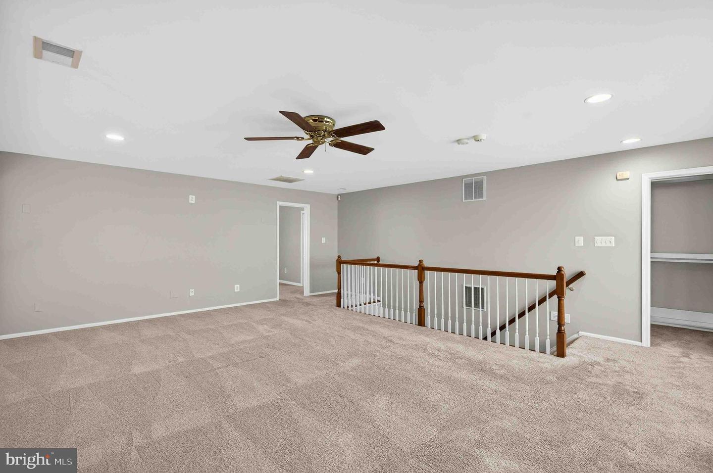 20726 CRESCENT POINTE PL, ASHBURN, Virginia 20147, 3 Bedrooms Bedrooms, ,3 BathroomsBathrooms,Residential,For sale,20726 CRESCENT POINTE PL,VALO2116590 MLS # VALO2116590