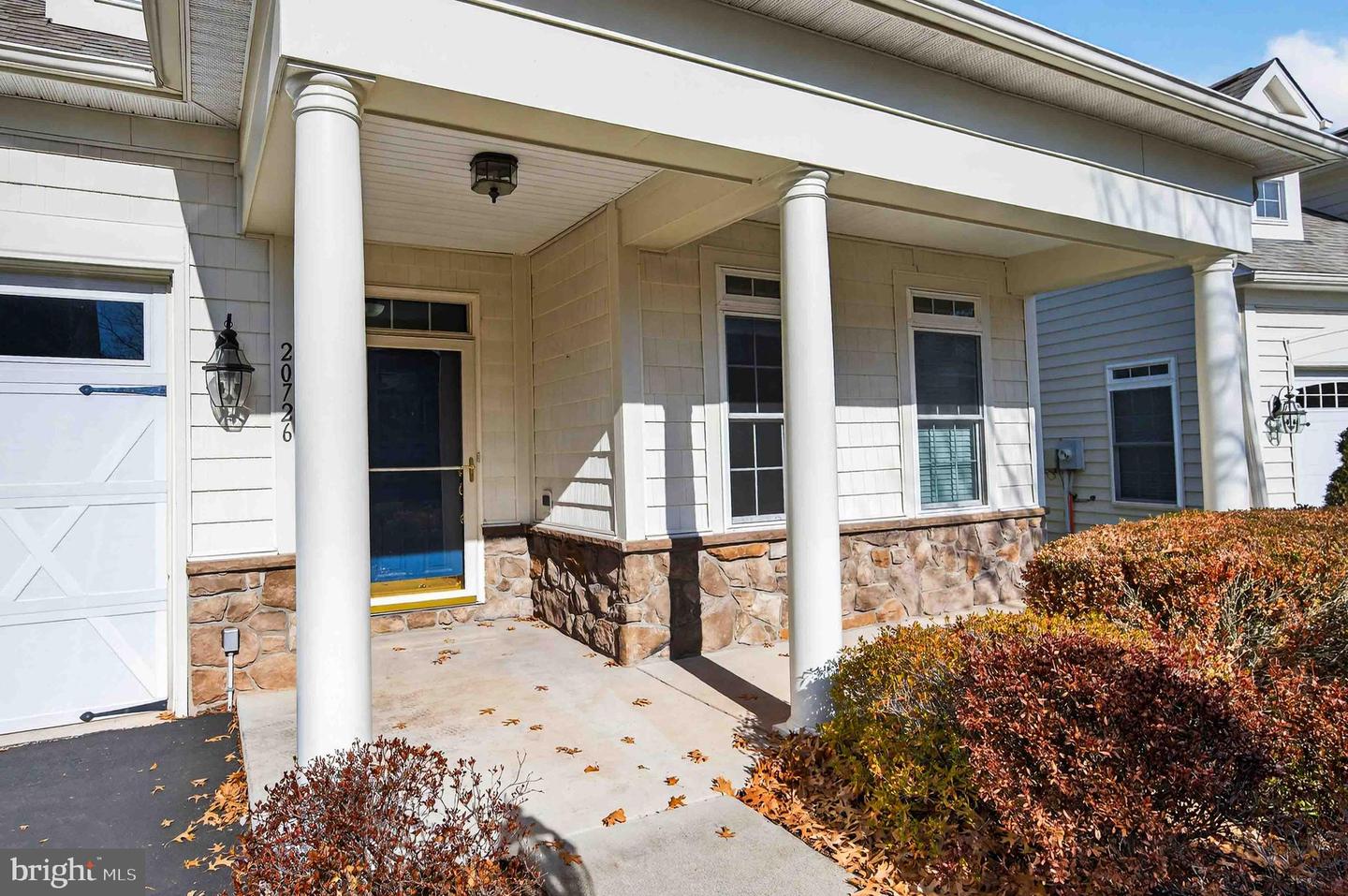 20726 CRESCENT POINTE PL, ASHBURN, Virginia 20147, 3 Bedrooms Bedrooms, ,3 BathroomsBathrooms,Residential,For sale,20726 CRESCENT POINTE PL,VALO2116590 MLS # VALO2116590