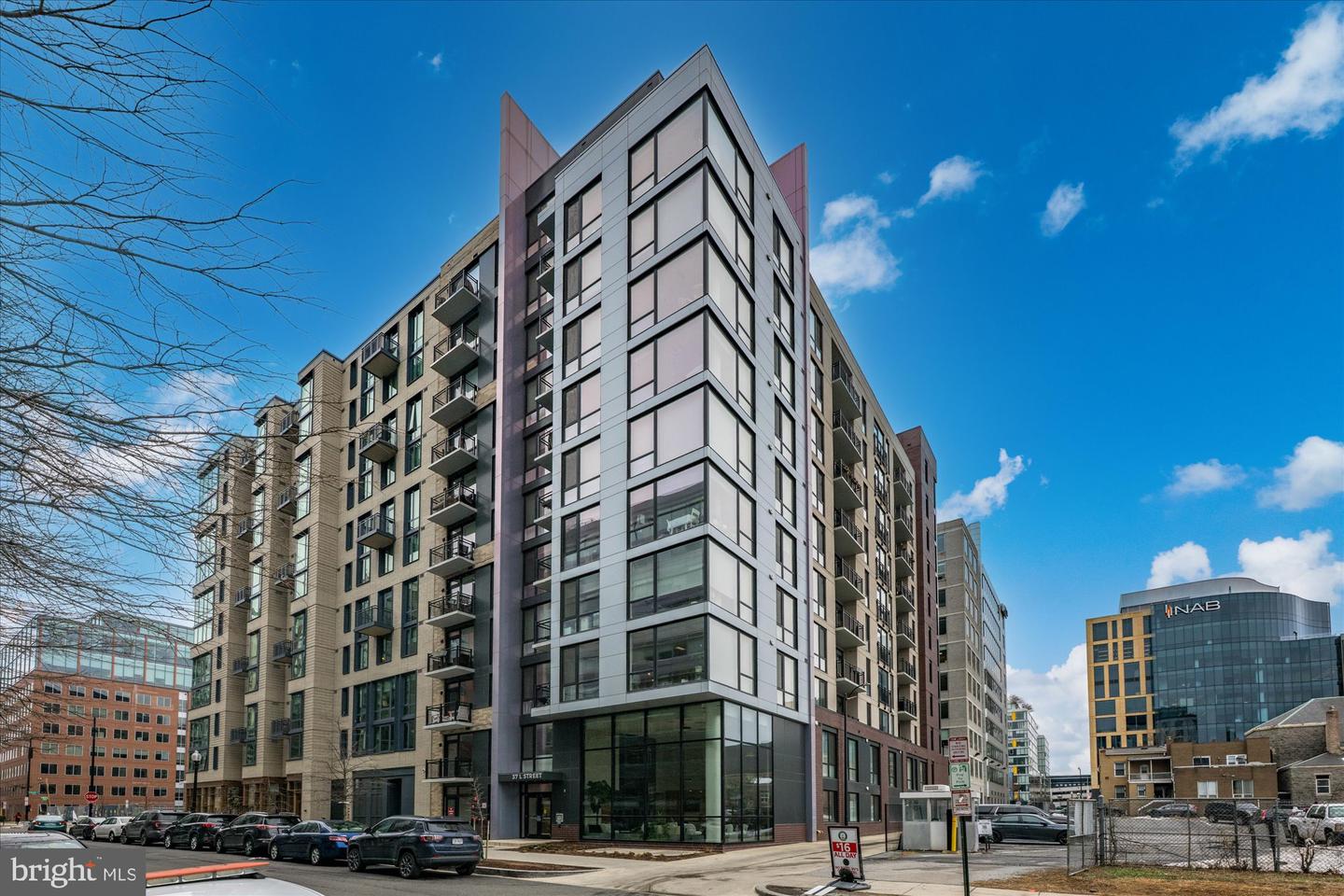 37 L ST SE #1105, WASHINGTON, District Of Columbia 20003, 1 Bedroom Bedrooms, ,1 BathroomBathrooms,Residential,For sale,37 L ST SE #1105,DCDC2247522 MLS # DCDC2247522