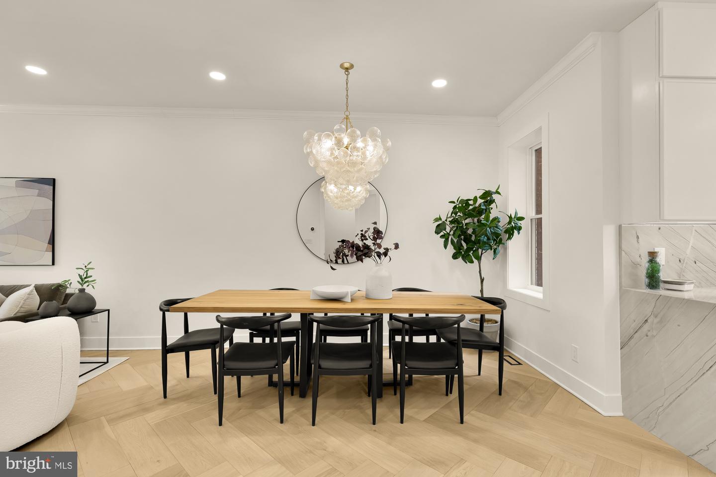 1932 11TH ST NW, WASHINGTON, District Of Columbia 20001, 4 Bedrooms Bedrooms, ,3 BathroomsBathrooms,Residential,For sale,1932 11TH ST NW,DCDC2247666 MLS # DCDC2247666