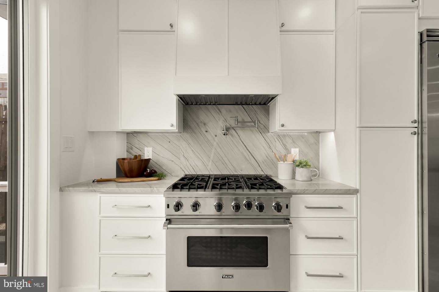 1932 11TH ST NW, WASHINGTON, District Of Columbia 20001, 4 Bedrooms Bedrooms, ,3 BathroomsBathrooms,Residential,For sale,1932 11TH ST NW,DCDC2247666 MLS # DCDC2247666