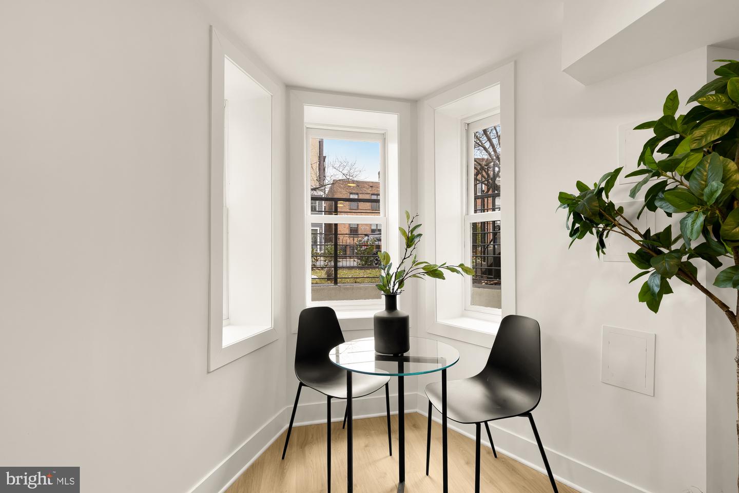 1932 11TH ST NW, WASHINGTON, District Of Columbia 20001, 4 Bedrooms Bedrooms, ,3 BathroomsBathrooms,Residential,For sale,1932 11TH ST NW,DCDC2247666 MLS # DCDC2247666