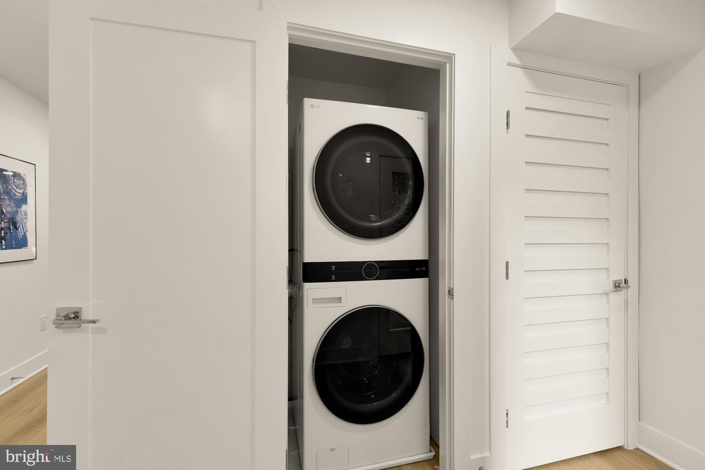 1932 11TH ST NW, WASHINGTON, District Of Columbia 20001, 4 Bedrooms Bedrooms, ,3 BathroomsBathrooms,Residential,For sale,1932 11TH ST NW,DCDC2247666 MLS # DCDC2247666