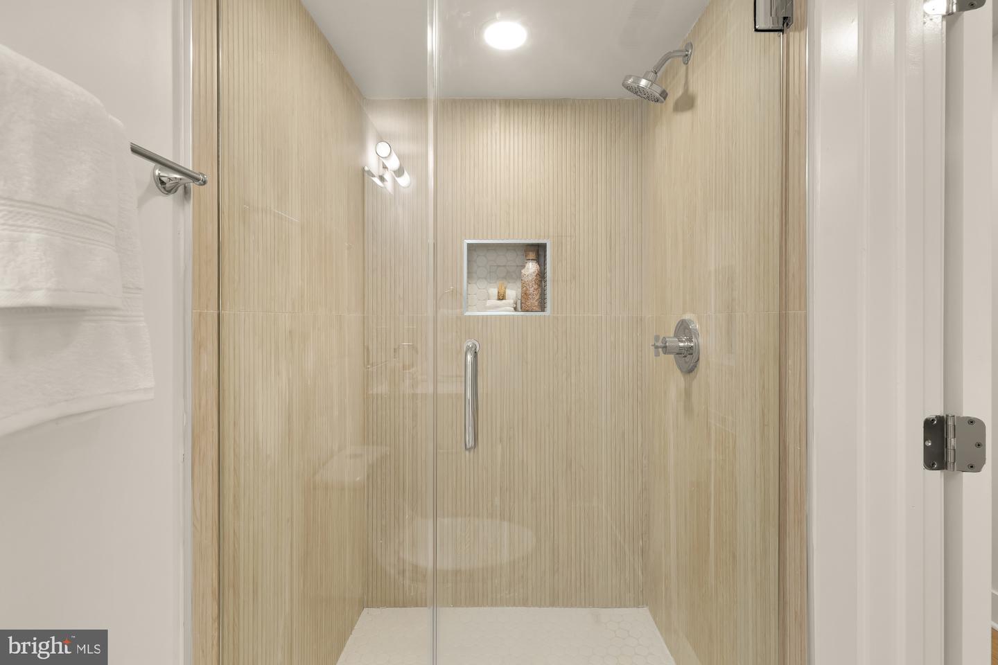 1932 11TH ST NW, WASHINGTON, District Of Columbia 20001, 4 Bedrooms Bedrooms, ,3 BathroomsBathrooms,Residential,For sale,1932 11TH ST NW,DCDC2247666 MLS # DCDC2247666