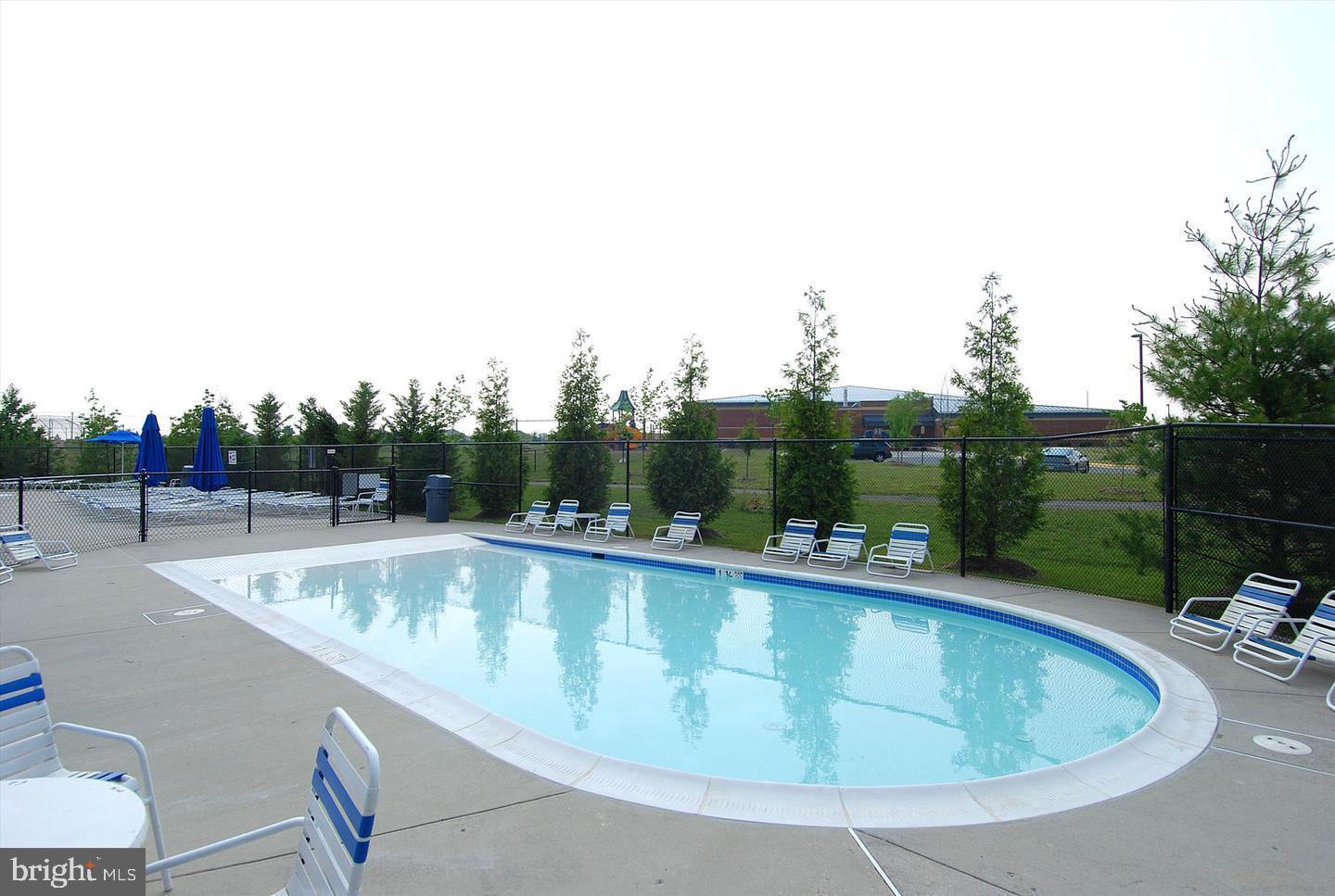 8239 RED CARNATION CT, LORTON, Virginia 22079, 3 Bedrooms Bedrooms, ,3 BathroomsBathrooms,Residential,For sale,8239 RED CARNATION CT,VAFX2292666 MLS # VAFX2292666