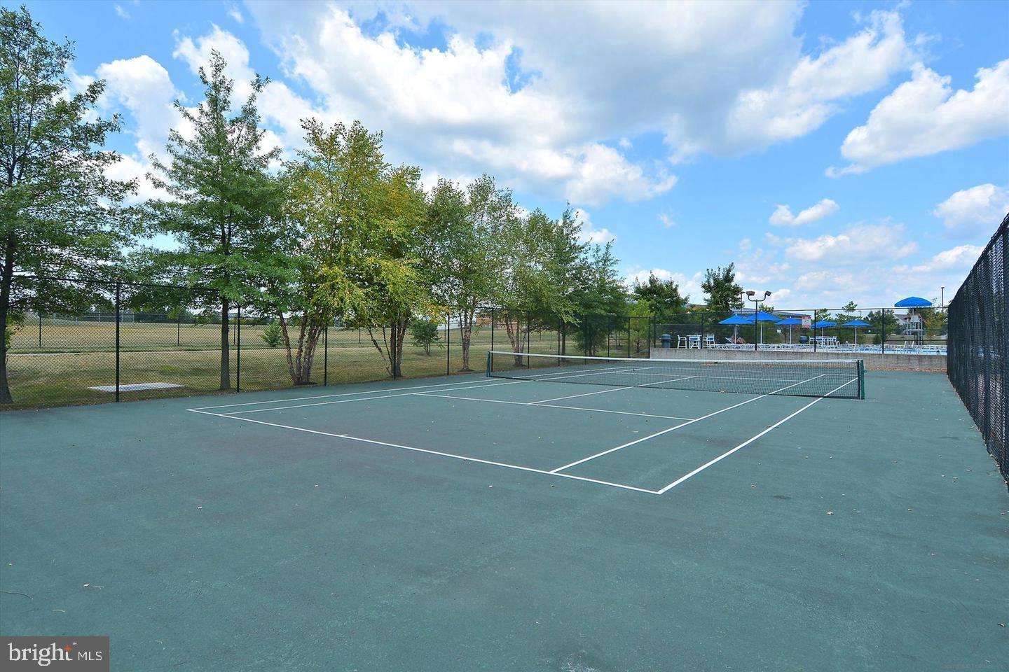 8239 RED CARNATION CT, LORTON, Virginia 22079, 3 Bedrooms Bedrooms, ,3 BathroomsBathrooms,Residential,For sale,8239 RED CARNATION CT,VAFX2292666 MLS # VAFX2292666