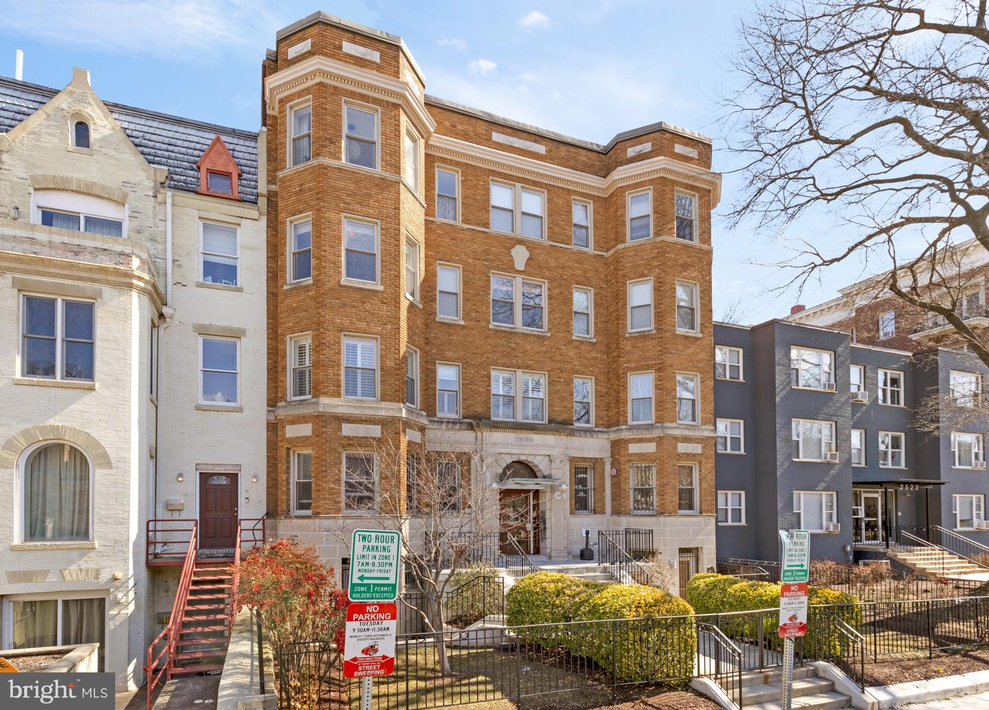 2535 13TH ST NW #203, WASHINGTON, District Of Columbia 20009, 1 Bedroom Bedrooms, ,1 BathroomBathrooms,Residential,For sale,2535 13TH ST NW #203,DCDC2247720 MLS # DCDC2247720