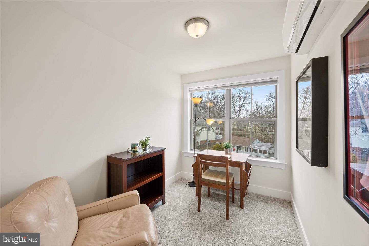 2236 S GLEBE RD, ARLINGTON, Virginia 22206, 4 Bedrooms Bedrooms, ,4 BathroomsBathrooms,Residential,For sale,2236 S GLEBE RD,VAAR2069298 MLS # VAAR2069298