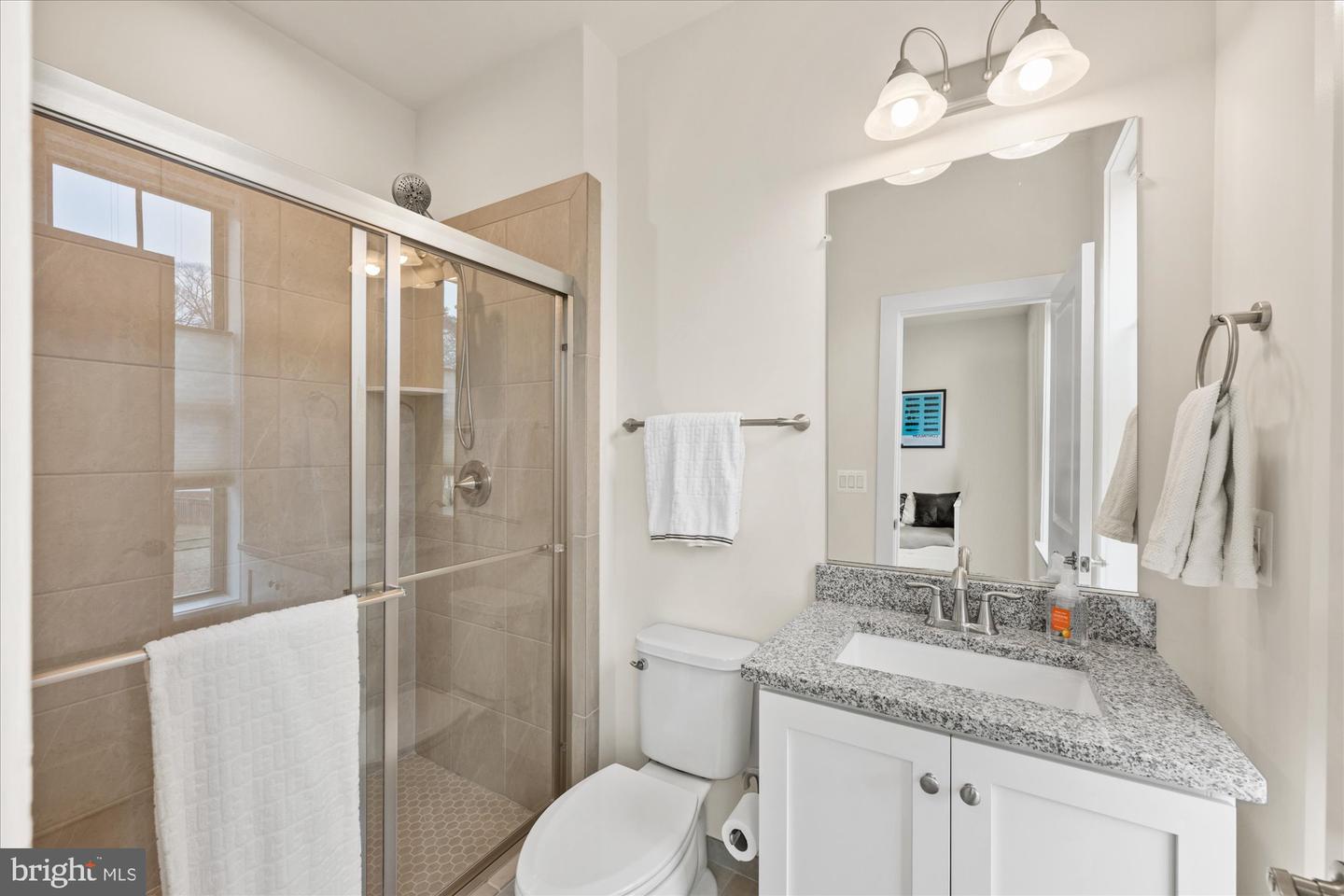 2236 S GLEBE RD, ARLINGTON, Virginia 22206, 4 Bedrooms Bedrooms, ,4 BathroomsBathrooms,Residential,For sale,2236 S GLEBE RD,VAAR2069298 MLS # VAAR2069298