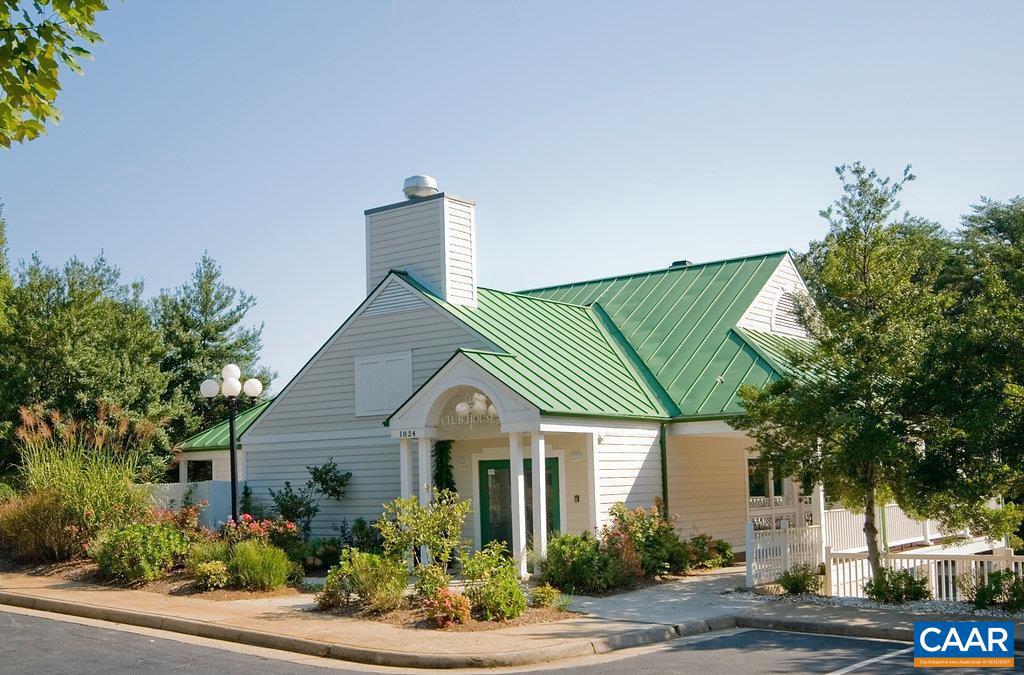 3104 EDGEWATER DR, CHARLOTTESVILLE, Virginia 22911, 4 Bedrooms Bedrooms, ,4 BathroomsBathrooms,Residential,For sale,3104 EDGEWATER DR,673662 MLS # 673662