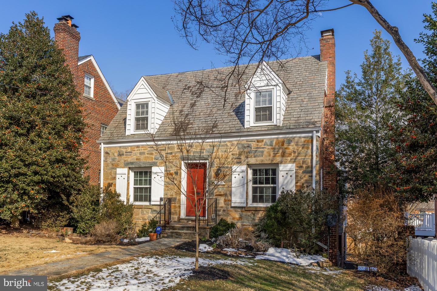 5413 31ST ST NW, WASHINGTON, District Of Columbia 20015, 4 Bedrooms Bedrooms, ,2 BathroomsBathrooms,Residential,For sale,5413 31ST ST NW,DCDC2247780 MLS # DCDC2247780