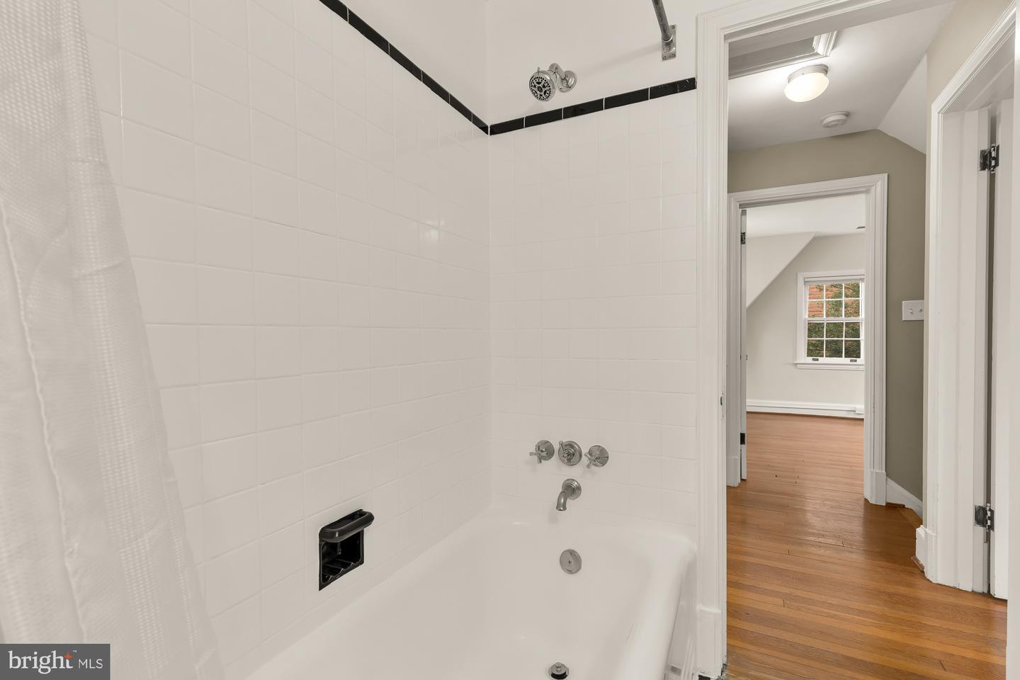 5413 31ST ST NW, WASHINGTON, District Of Columbia 20015, 4 Bedrooms Bedrooms, ,2 BathroomsBathrooms,Residential,For sale,5413 31ST ST NW,DCDC2247780 MLS # DCDC2247780