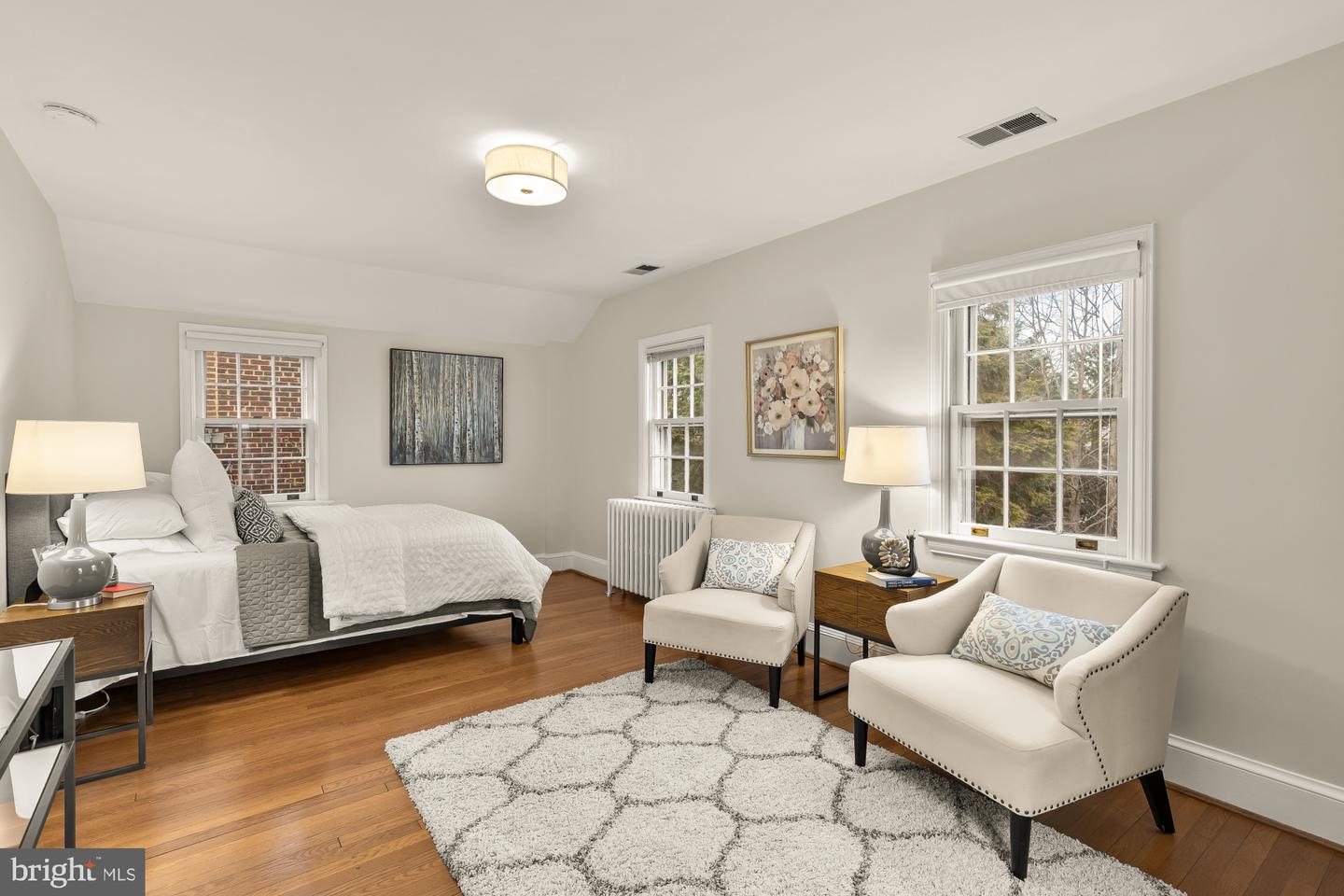 5413 31ST ST NW, WASHINGTON, District Of Columbia 20015, 4 Bedrooms Bedrooms, ,2 BathroomsBathrooms,Residential,For sale,5413 31ST ST NW,DCDC2247780 MLS # DCDC2247780