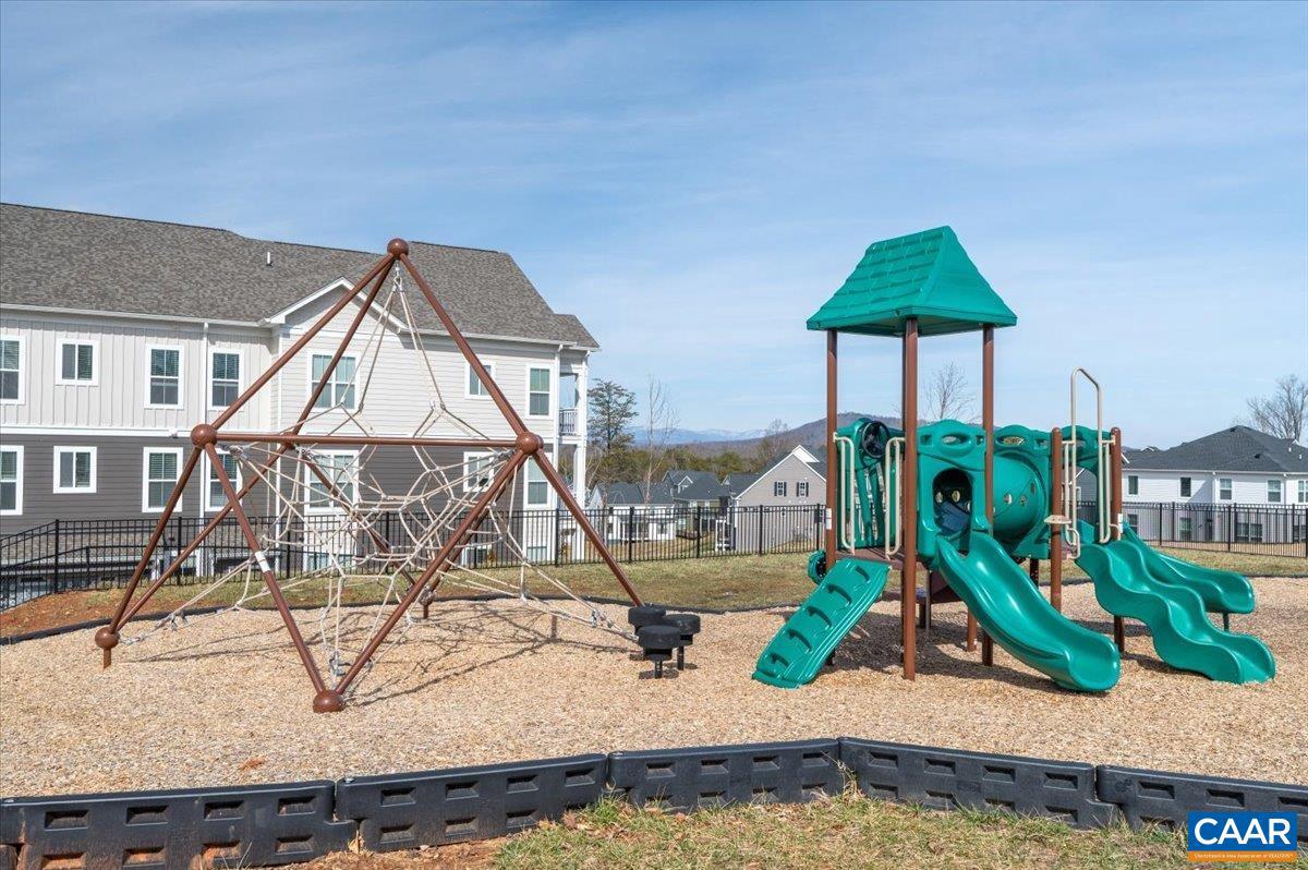 3421 THICKET RUN PL, CHARLOTTESVILLE, Virginia 22911, 5 Bedrooms Bedrooms, ,4 BathroomsBathrooms,Residential,For sale,3421 THICKET RUN PL,673668 MLS # 673668