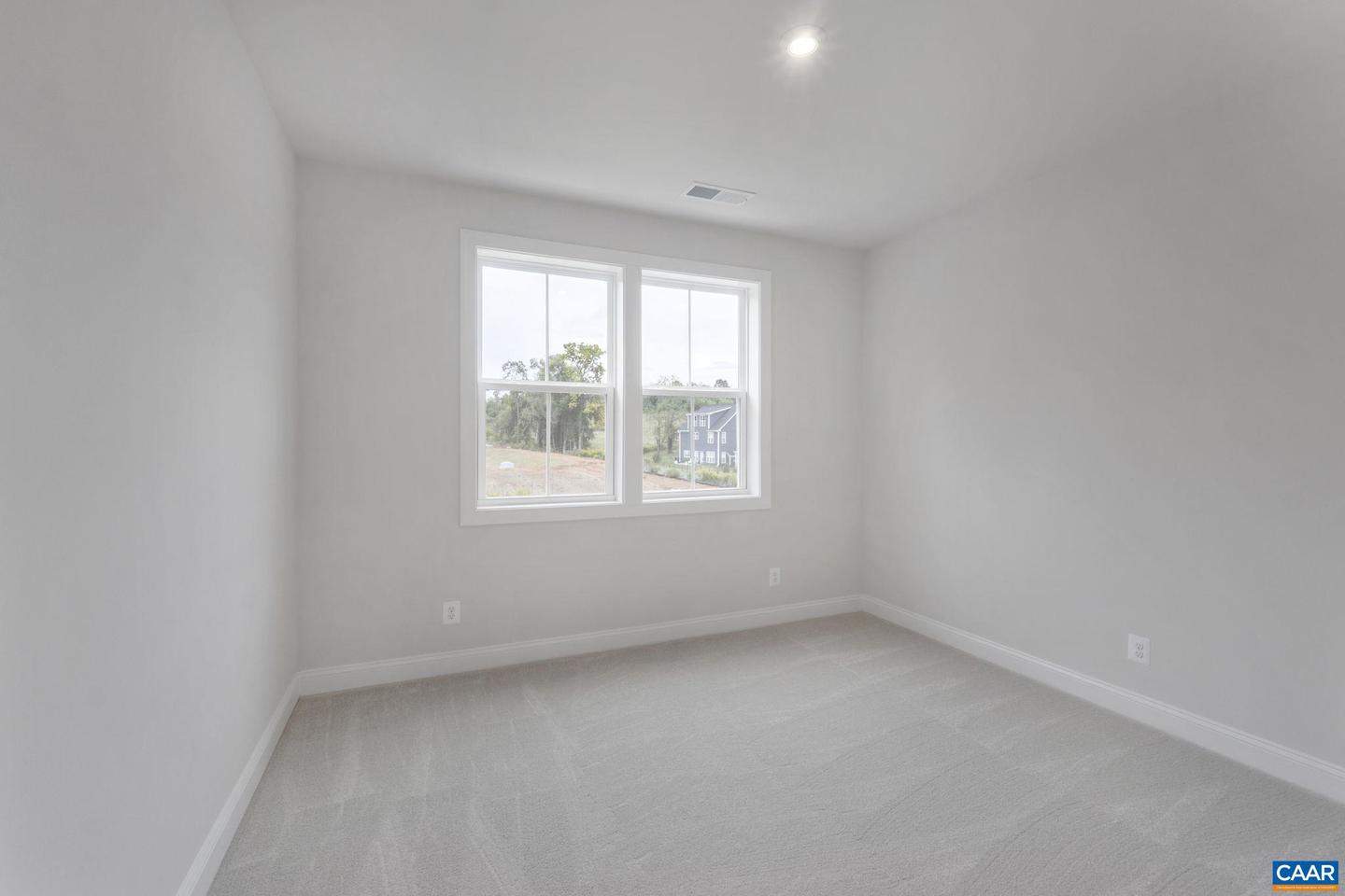 19F FARROW COVE, CHARLOTTESVILLE, Virginia 22901, 4 Bedrooms Bedrooms, ,2 BathroomsBathrooms,Residential,For sale,19F FARROW COVE,673669 MLS # 673669