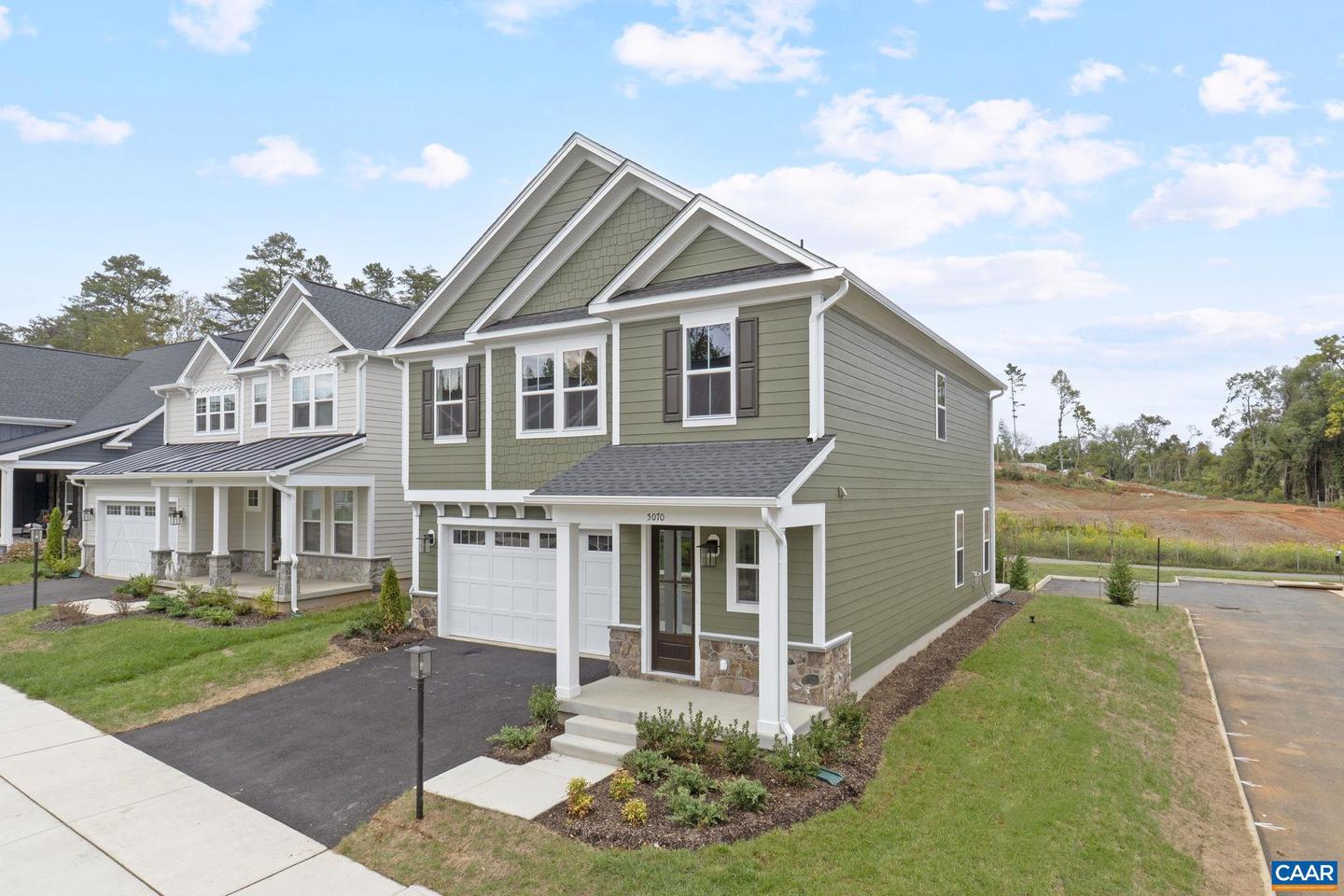 19F FARROW COVE, CHARLOTTESVILLE, Virginia 22901, 4 Bedrooms Bedrooms, ,2 BathroomsBathrooms,Residential,For sale,19F FARROW COVE,673669 MLS # 673669