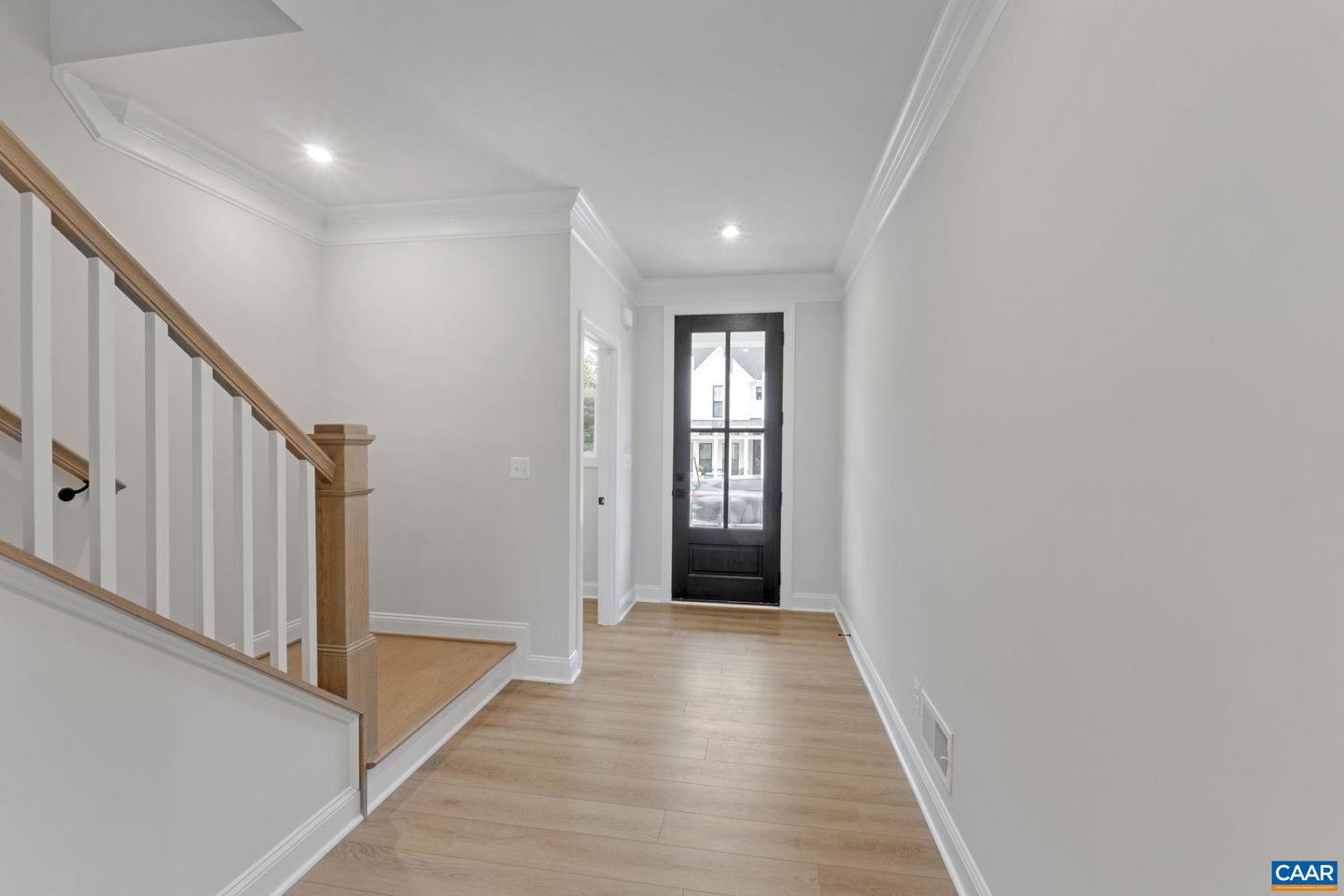 19F FARROW COVE, CHARLOTTESVILLE, Virginia 22901, 4 Bedrooms Bedrooms, ,2 BathroomsBathrooms,Residential,For sale,19F FARROW COVE,673669 MLS # 673669