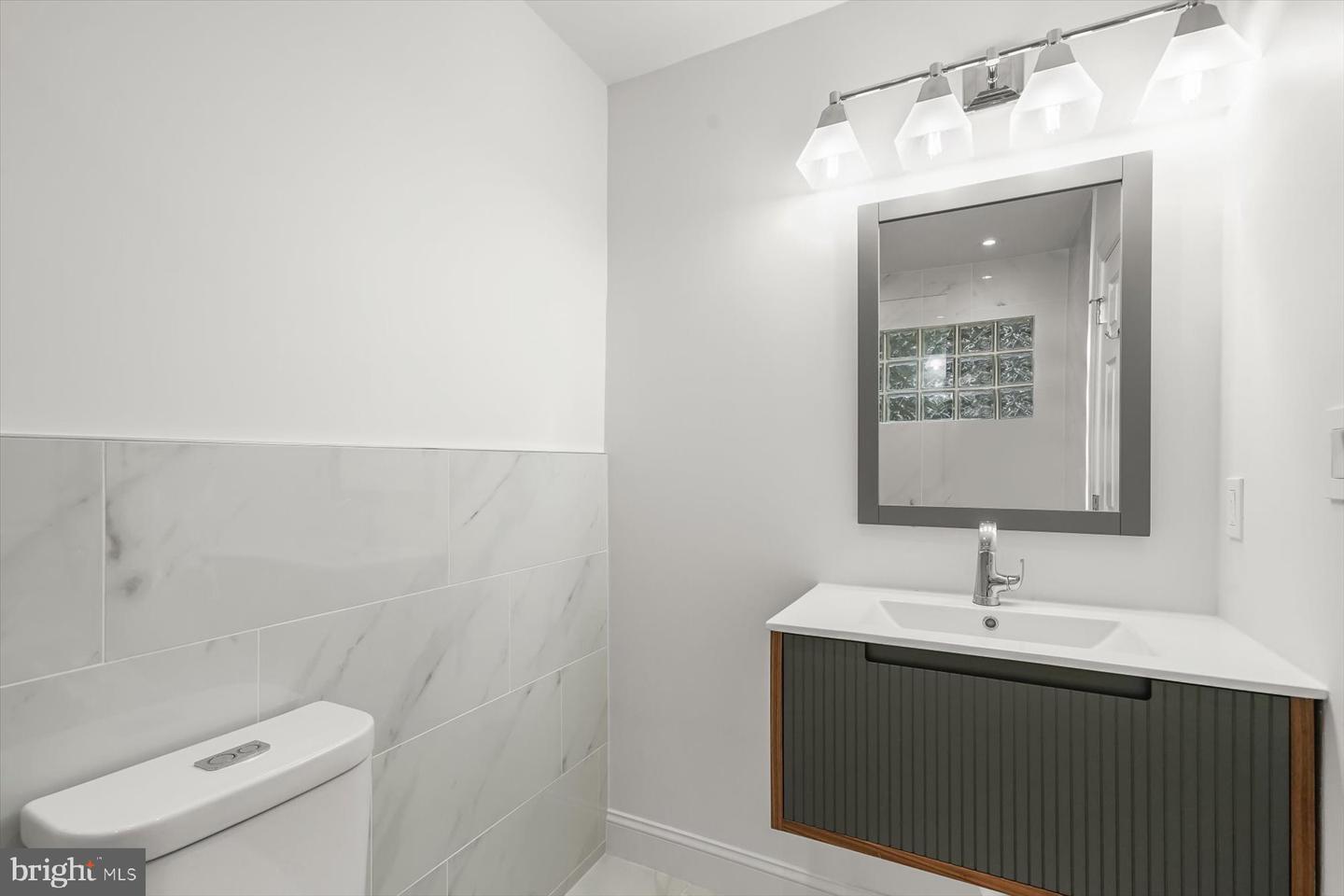 1404 WYNHURST LN, VIENNA, Virginia 22182, 5 Bedrooms Bedrooms, ,4 BathroomsBathrooms,Residential,For sale,1404 WYNHURST LN,VAFX2292770 MLS # VAFX2292770