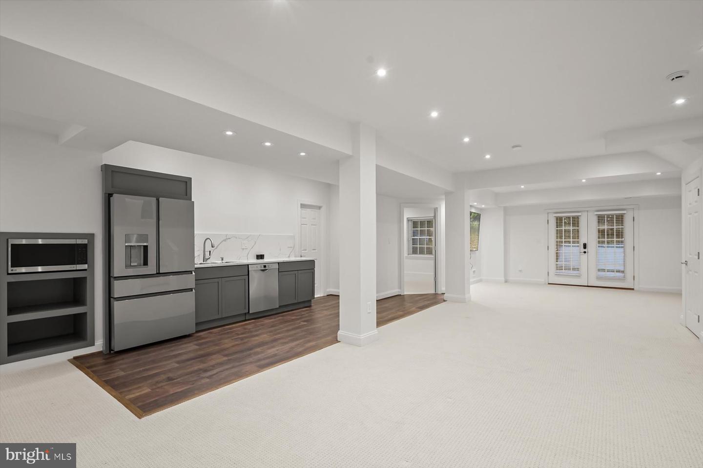 1404 WYNHURST LN, VIENNA, Virginia 22182, 5 Bedrooms Bedrooms, ,4 BathroomsBathrooms,Residential,For sale,1404 WYNHURST LN,VAFX2292770 MLS # VAFX2292770