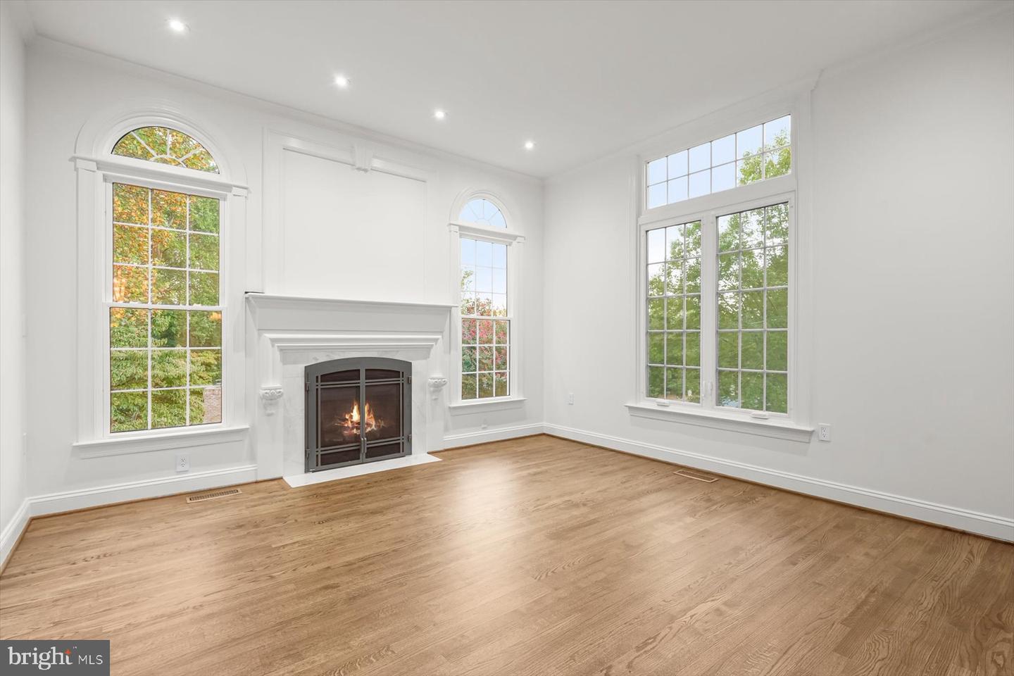 1404 WYNHURST LN, VIENNA, Virginia 22182, 5 Bedrooms Bedrooms, ,4 BathroomsBathrooms,Residential,For sale,1404 WYNHURST LN,VAFX2292770 MLS # VAFX2292770