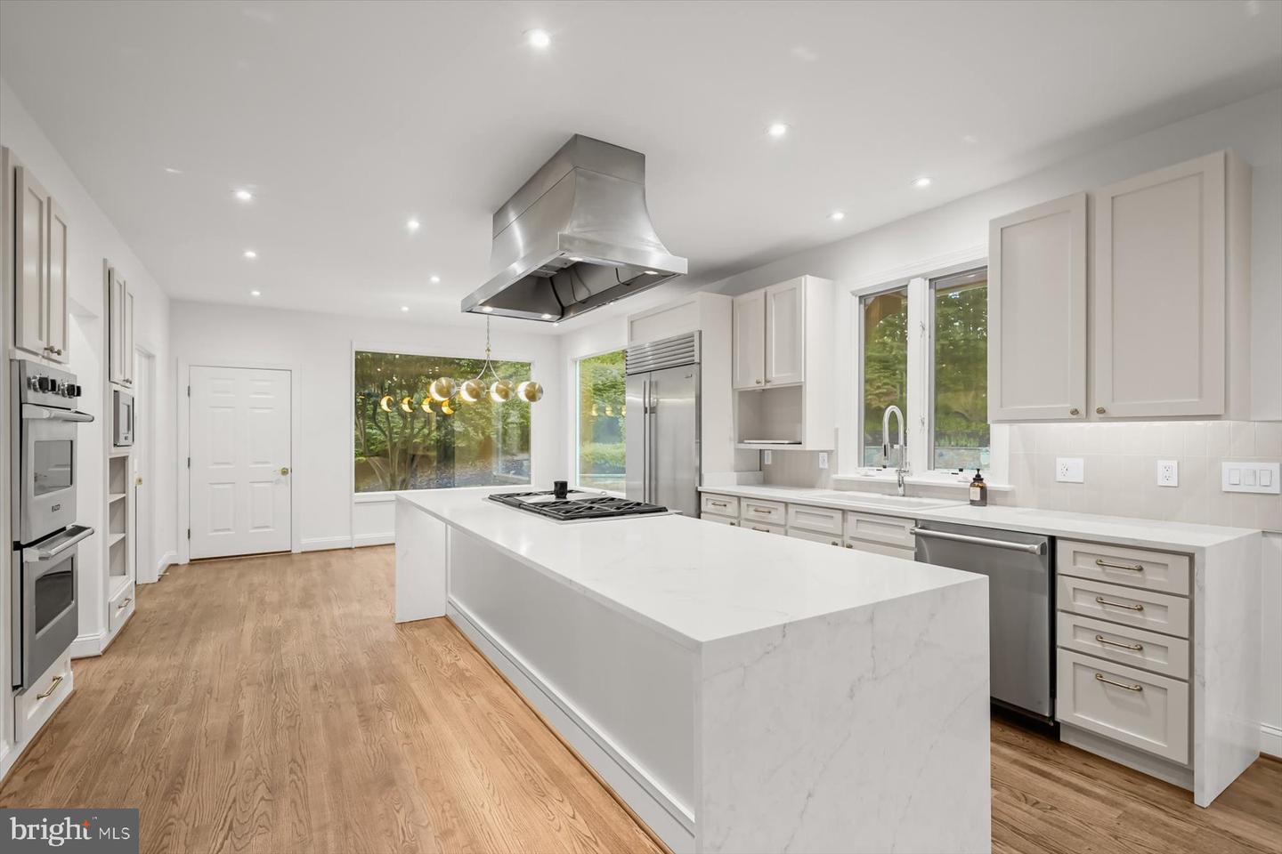 1404 WYNHURST LN, VIENNA, Virginia 22182, 5 Bedrooms Bedrooms, ,4 BathroomsBathrooms,Residential,For sale,1404 WYNHURST LN,VAFX2292770 MLS # VAFX2292770