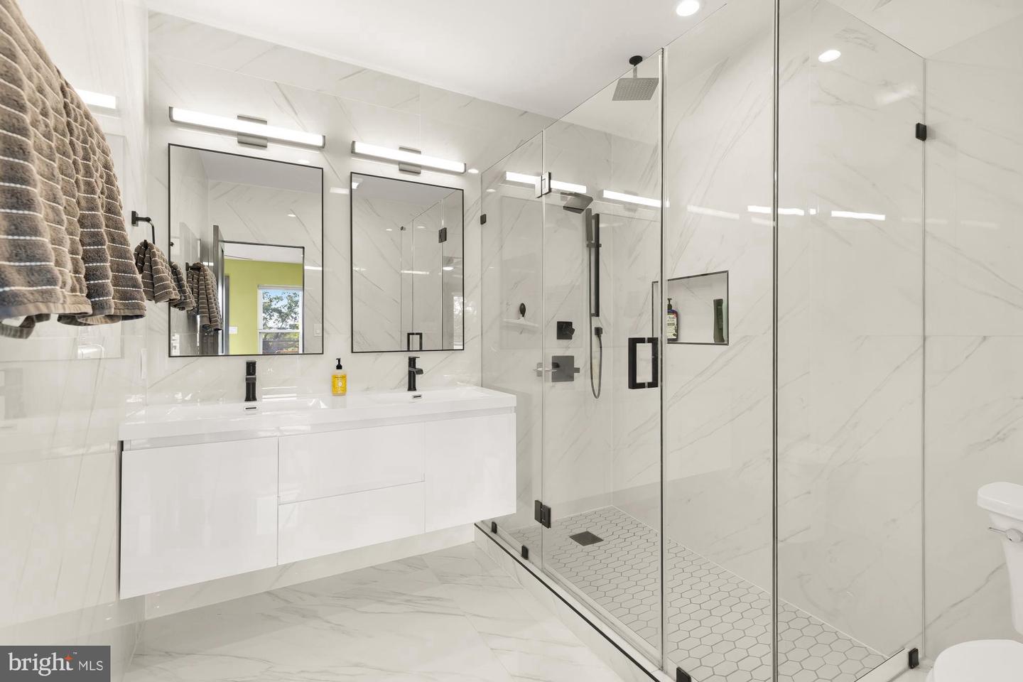 47 T ST NE, WASHINGTON, District Of Columbia 20002, 4 Bedrooms Bedrooms, ,3 BathroomsBathrooms,Residential,For sale,47 T ST NE,DCDC2247802 MLS # DCDC2247802