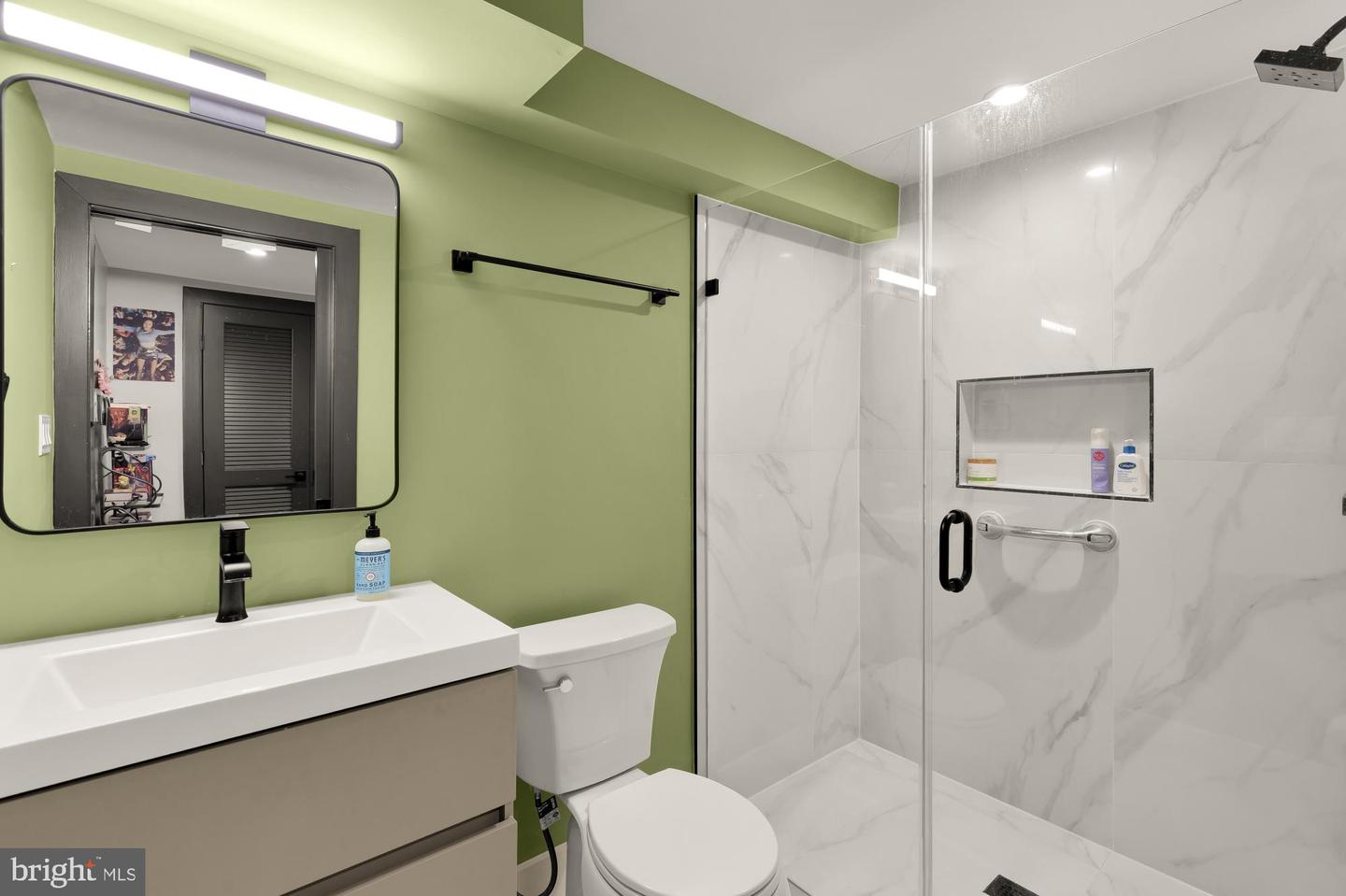 47 T ST NE, WASHINGTON, District Of Columbia 20002, 4 Bedrooms Bedrooms, ,3 BathroomsBathrooms,Residential,For sale,47 T ST NE,DCDC2247802 MLS # DCDC2247802