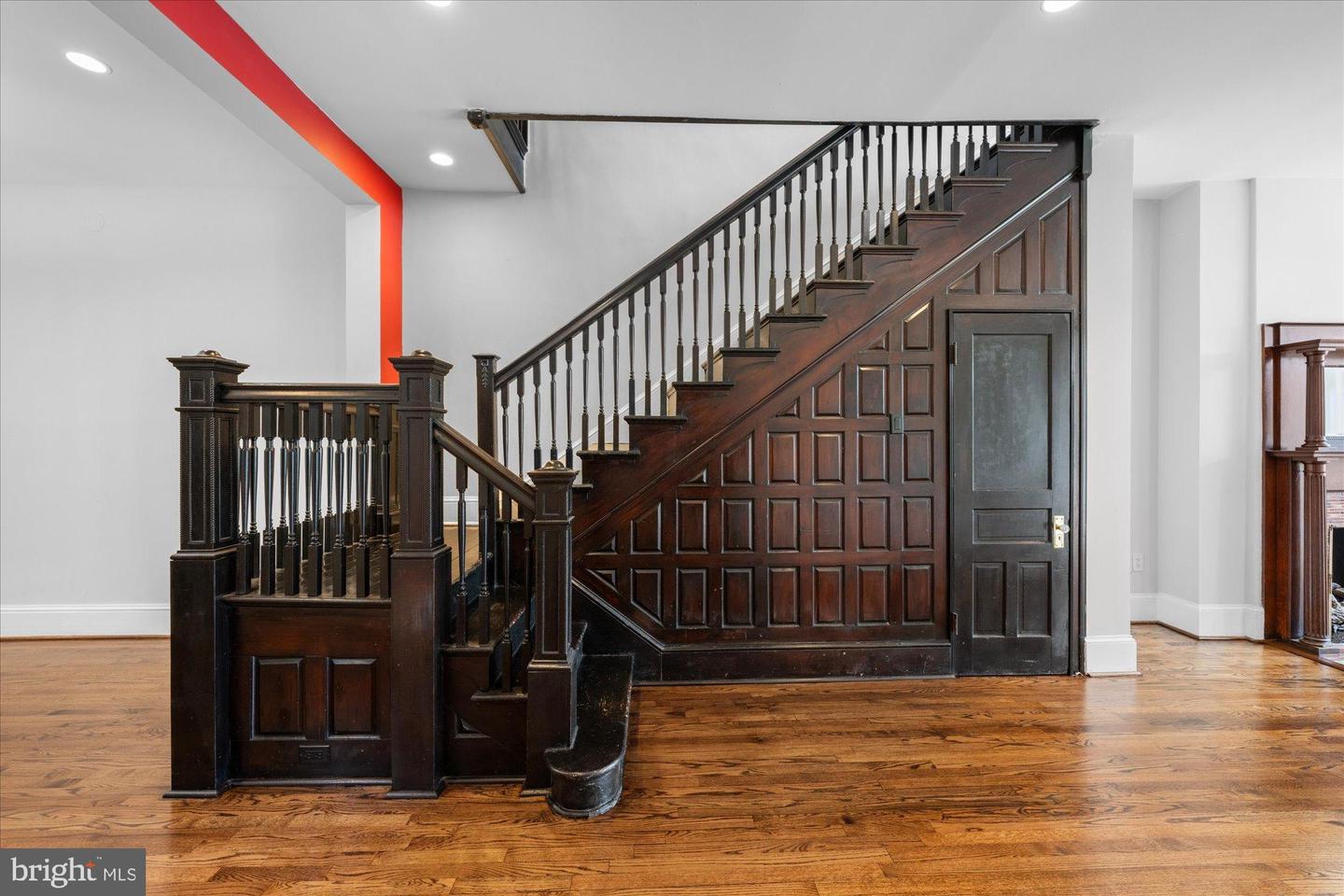 221 M ST NW, WASHINGTON, District Of Columbia 20001, 5 Bedrooms Bedrooms, 9 Rooms Rooms,3 BathroomsBathrooms,Residential,For sale,221 M ST NW,DCDC2247808 MLS # DCDC2247808