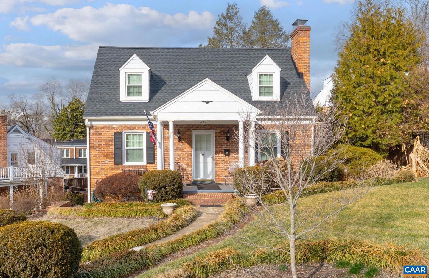 221 LEE AVE, ORANGE, Virginia 22960, 3 Bedrooms Bedrooms, ,2 BathroomsBathrooms,Residential,For sale,221 LEE AVE,673679 MLS # 673679 221 LEE AVE, ORANGE, Virginia 22960, 3 Bedrooms Bedrooms, ,2 BathroomsBathrooms,Residential,For sale,221 LEE AVE,673679 MLS # 673679