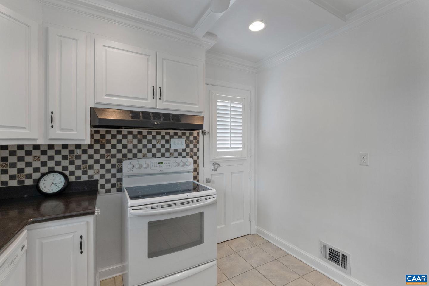 221 LEE AVE, ORANGE, Virginia 22960, 3 Bedrooms Bedrooms, ,2 BathroomsBathrooms,Residential,For sale,221 LEE AVE,673679 MLS # 673679 221 LEE AVE, ORANGE, Virginia 22960, 3 Bedrooms Bedrooms, ,2 BathroomsBathrooms,Residential,For sale,221 LEE AVE,673679 MLS # 673679