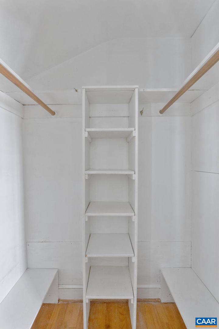 221 LEE AVE, ORANGE, Virginia 22960, 3 Bedrooms Bedrooms, ,2 BathroomsBathrooms,Residential,For sale,221 LEE AVE,673679 MLS # 673679 221 LEE AVE, ORANGE, Virginia 22960, 3 Bedrooms Bedrooms, ,2 BathroomsBathrooms,Residential,For sale,221 LEE AVE,673679 MLS # 673679