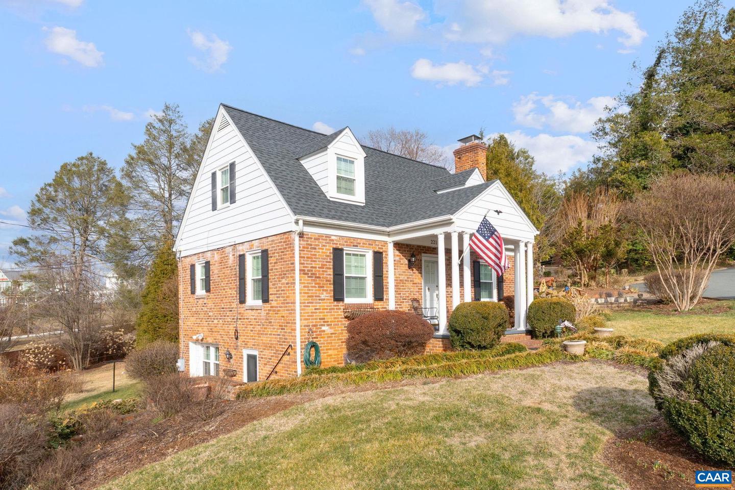 221 LEE AVE, ORANGE, Virginia 22960, 3 Bedrooms Bedrooms, ,2 BathroomsBathrooms,Residential,For sale,221 LEE AVE,673679 MLS # 673679 221 LEE AVE, ORANGE, Virginia 22960, 3 Bedrooms Bedrooms, ,2 BathroomsBathrooms,Residential,For sale,221 LEE AVE,673679 MLS # 673679