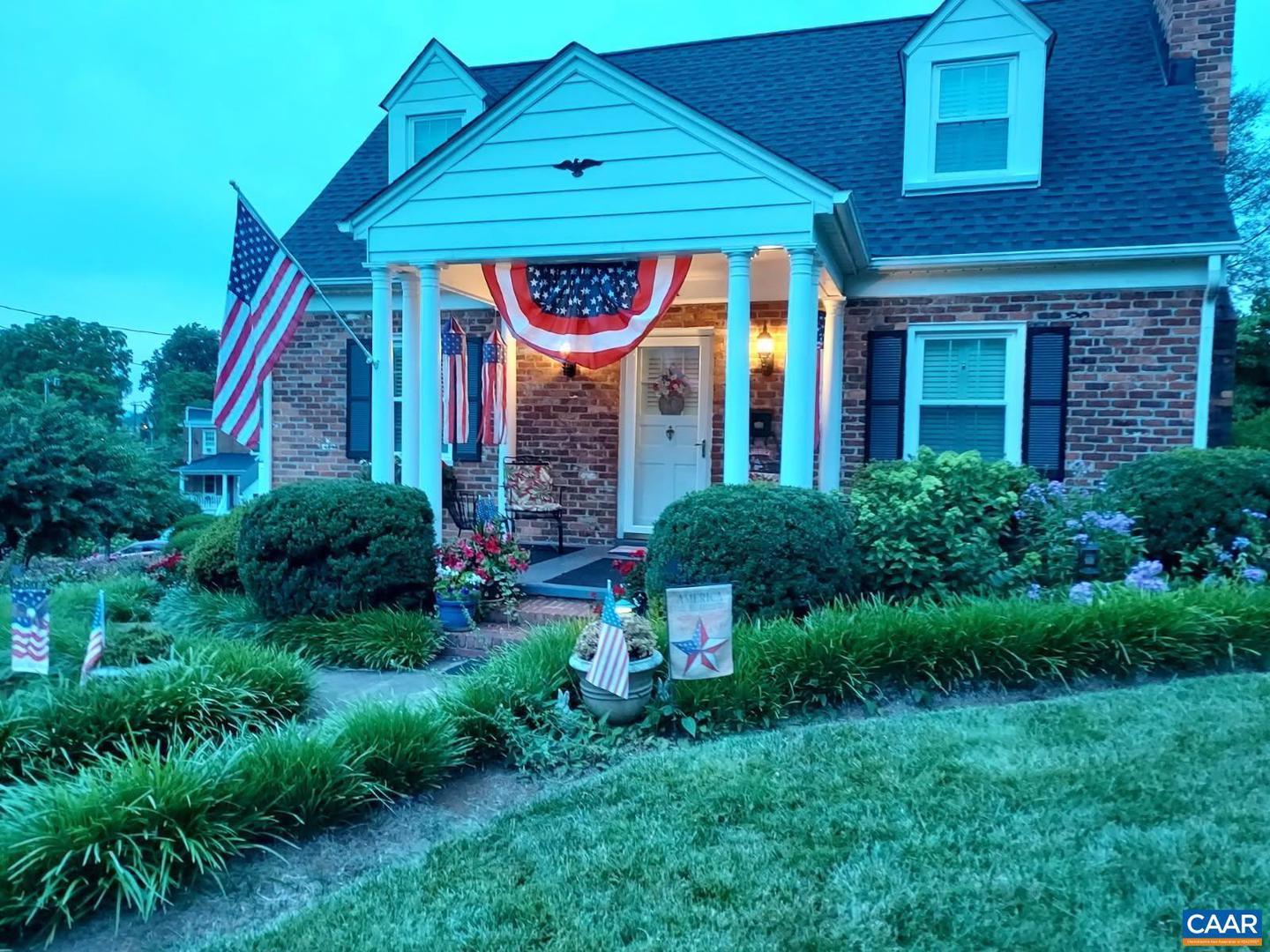 221 LEE AVE, ORANGE, Virginia 22960, 3 Bedrooms Bedrooms, ,2 BathroomsBathrooms,Residential,For sale,221 LEE AVE,673679 MLS # 673679 221 LEE AVE, ORANGE, Virginia 22960, 3 Bedrooms Bedrooms, ,2 BathroomsBathrooms,Residential,For sale,221 LEE AVE,673679 MLS # 673679