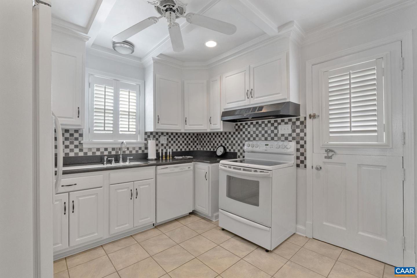 221 LEE AVE, ORANGE, Virginia 22960, 3 Bedrooms Bedrooms, ,2 BathroomsBathrooms,Residential,For sale,221 LEE AVE,673679 MLS # 673679 221 LEE AVE, ORANGE, Virginia 22960, 3 Bedrooms Bedrooms, ,2 BathroomsBathrooms,Residential,For sale,221 LEE AVE,673679 MLS # 673679