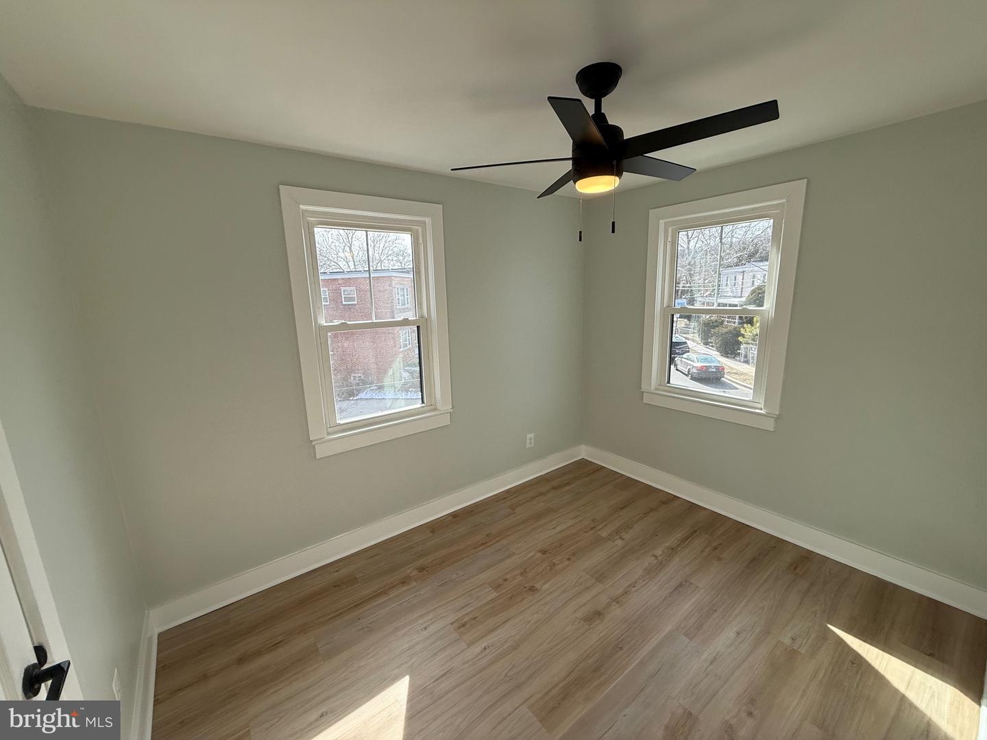 5049 8TH ST NE, WASHINGTON, District Of Columbia 20017, 3 Bedrooms Bedrooms, ,3 BathroomsBathrooms,Residential,For sale,5049 8TH ST NE,DCDC2247832 MLS # DCDC2247832