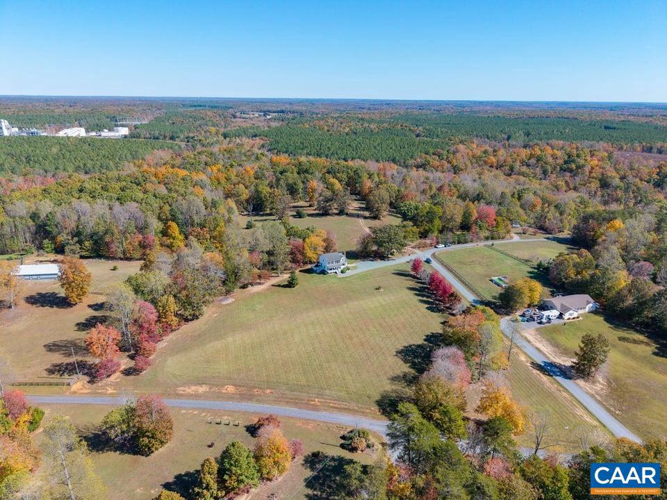 79 HIDDEN VALLEY CT, PALMYRA, Virginia 22963, 4 Bedrooms Bedrooms, ,2 BathroomsBathrooms,Residential,For sale,79 HIDDEN VALLEY CT,673682 MLS # 673682