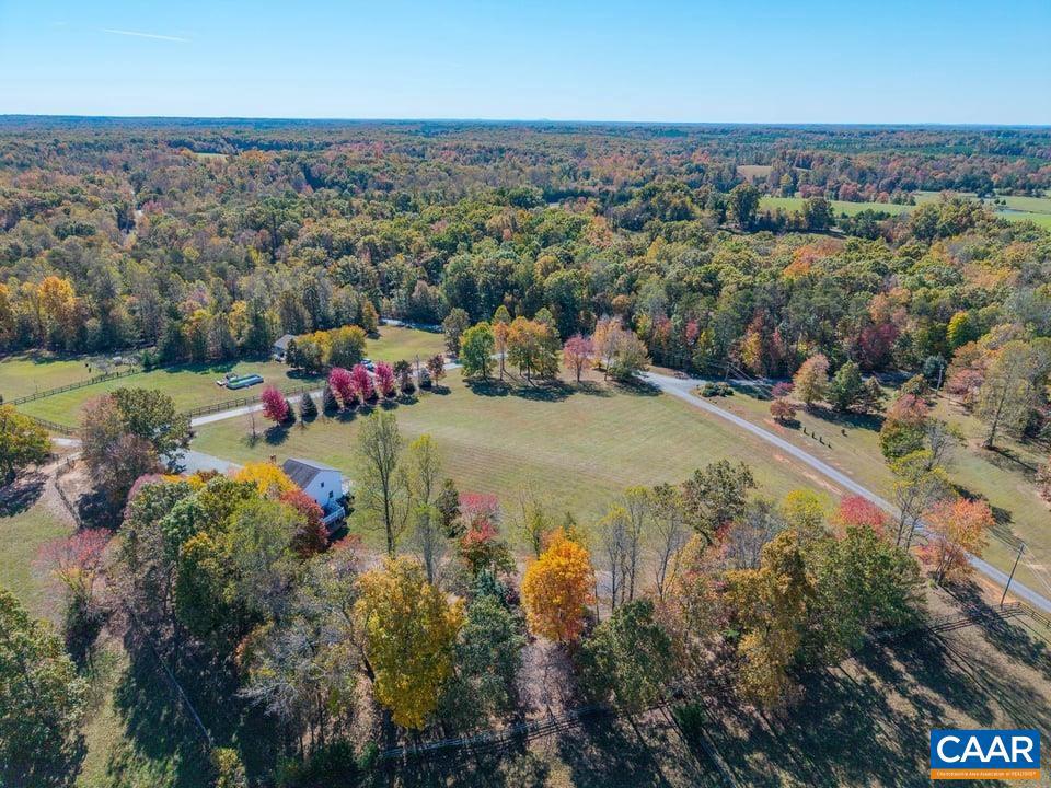 79 HIDDEN VALLEY CT, PALMYRA, Virginia 22963, 4 Bedrooms Bedrooms, ,2 BathroomsBathrooms,Residential,For sale,79 HIDDEN VALLEY CT,673682 MLS # 673682