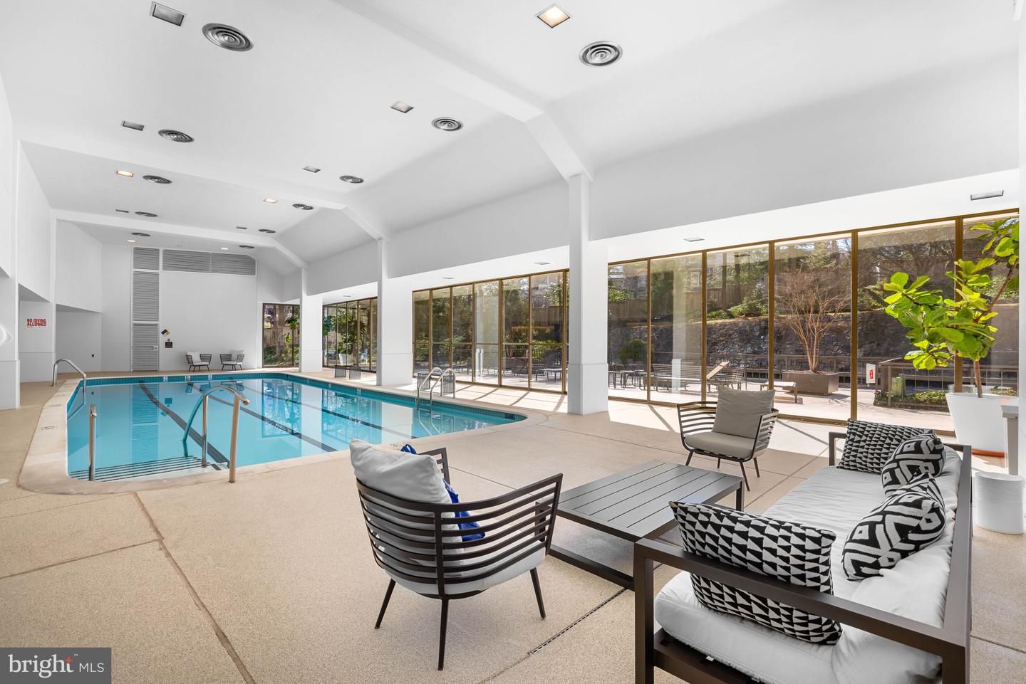 4200 MASSACHUSETTS AVE NW #114, WASHINGTON, District Of Columbia 20016, 2 Bedrooms Bedrooms, ,2 BathroomsBathrooms,Residential,For sale,4200 MASSACHUSETTS AVE NW #114,DCDC2247854 MLS # DCDC2247854