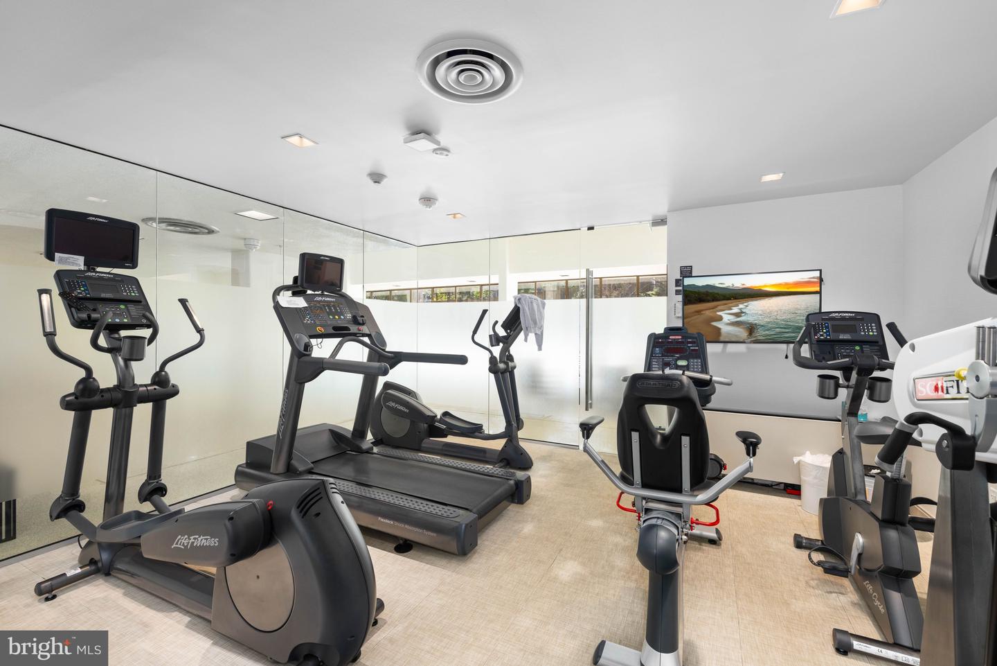 4200 MASSACHUSETTS AVE NW #114, WASHINGTON, District Of Columbia 20016, 2 Bedrooms Bedrooms, ,2 BathroomsBathrooms,Residential,For sale,4200 MASSACHUSETTS AVE NW #114,DCDC2247854 MLS # DCDC2247854