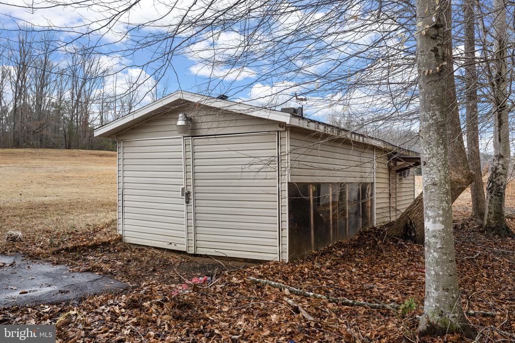 3125 DANBURY CIR, SPOTSYLVANIA, Virginia 22551, 3 Bedrooms Bedrooms, ,2 BathroomsBathrooms,Residential,3125 DANBURY CIR,VASP2039586 MLS # VASP2039586