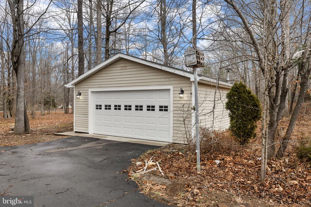 3125 DANBURY CIR, SPOTSYLVANIA, Virginia 22551, 3 Bedrooms Bedrooms, ,2 BathroomsBathrooms,Residential,3125 DANBURY CIR,VASP2039586 MLS # VASP2039586