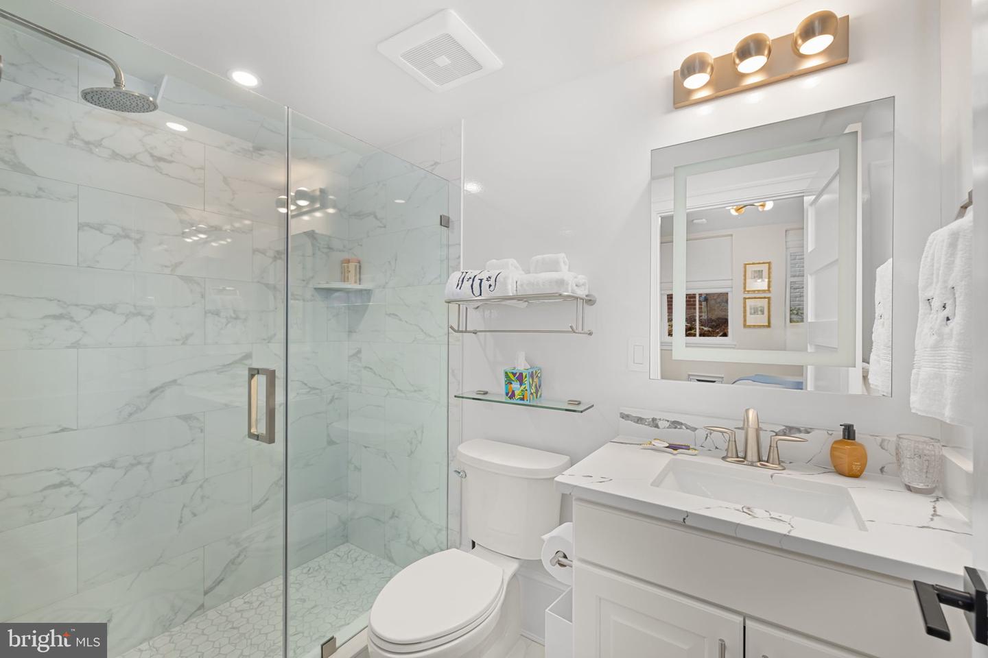 1305 30TH ST NW #106, WASHINGTON, District Of Columbia 20007, 2 Bedrooms Bedrooms, ,3 BathroomsBathrooms,Residential,For sale,1305 30TH ST NW #106,DCDC2230536 MLS # DCDC2230536