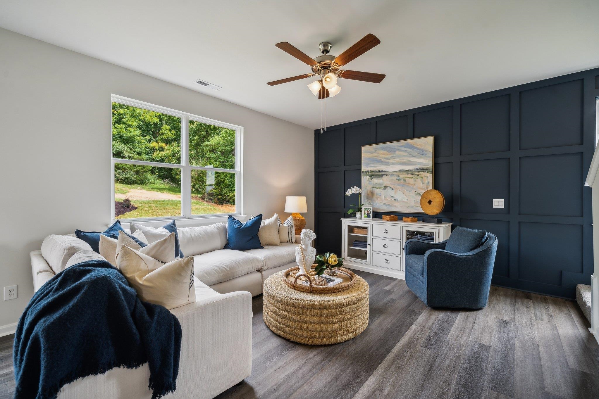 572 SUMMERCREST AVE, WAYNESBORO, Virginia 22980, 3 Bedrooms Bedrooms, ,2 BathroomsBathrooms,Residential,572 SUMMERCREST AVE,673534 MLS # 673534